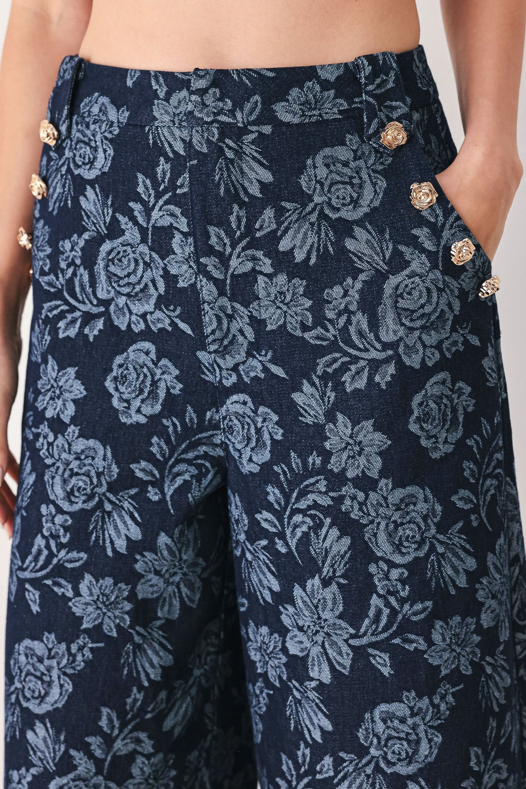 MIDNIGHT ROSE JACQUARD DENIM PANTS Flying Tomato