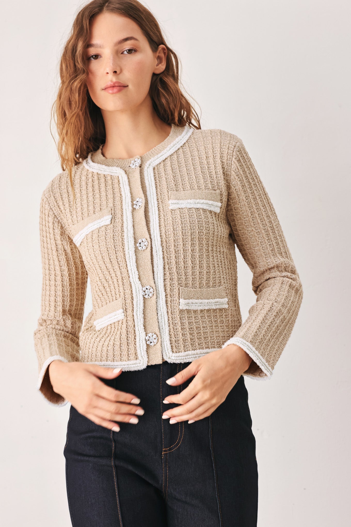 CAMELIA CONTRAST-BORDER CARDIGAN Flying Tomato