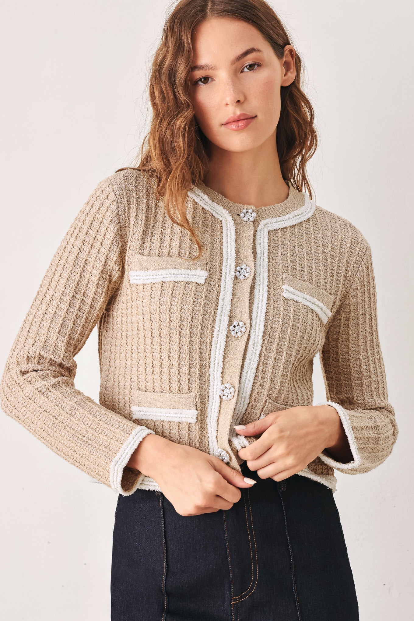 CAMELIA CONTRAST-BORDER CARDIGAN Flying Tomato
