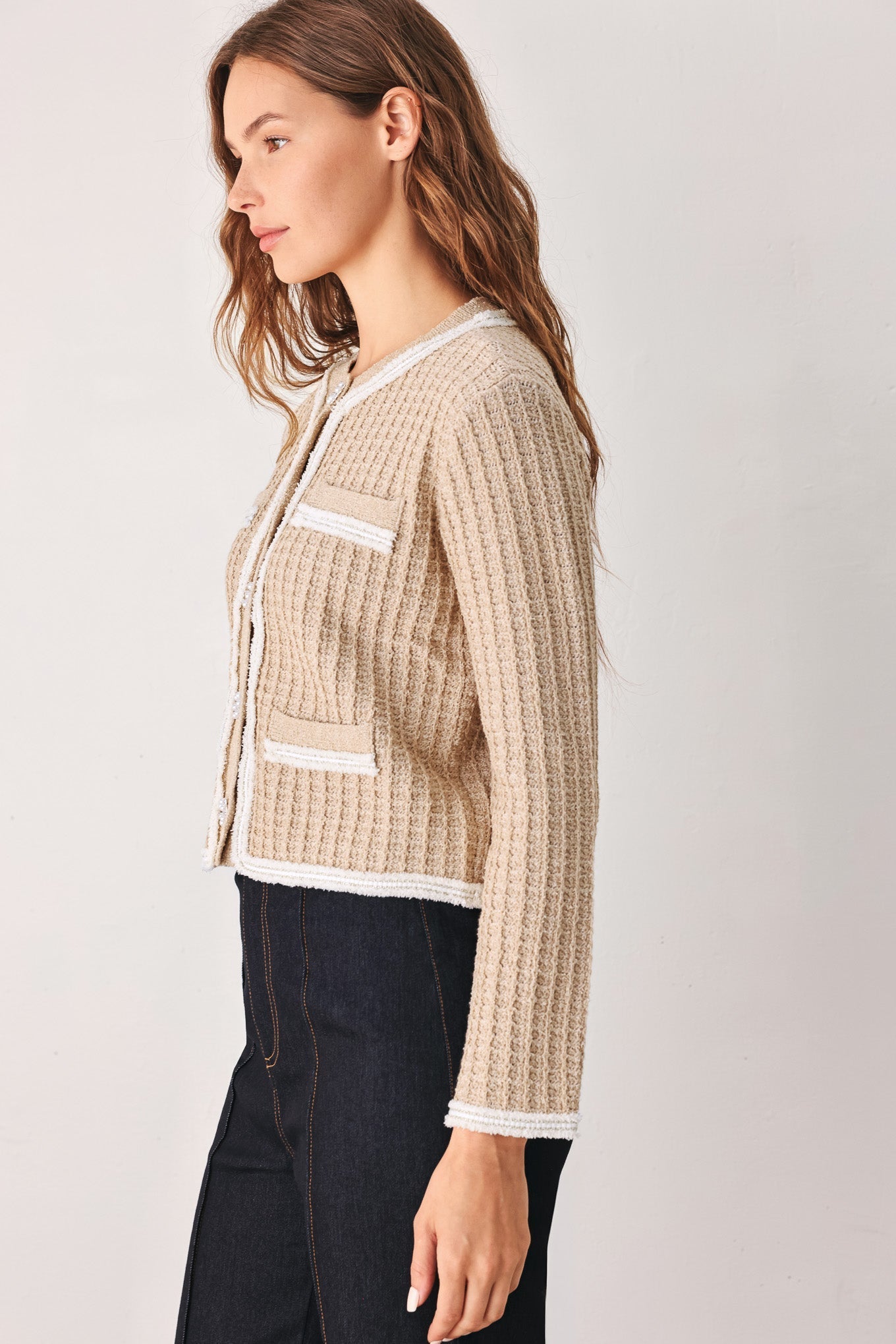 CAMELIA CONTRAST-BORDER CARDIGAN Flying Tomato