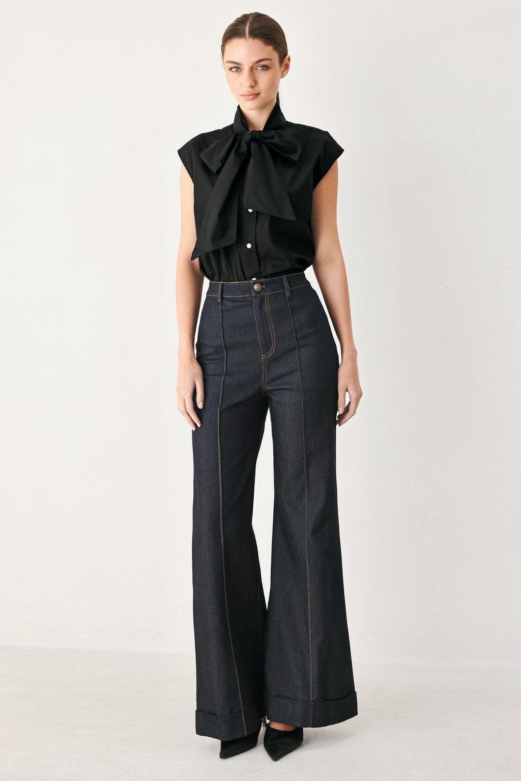 MODERN STATEMENT BOW WOVEN TOP Flying Tomato