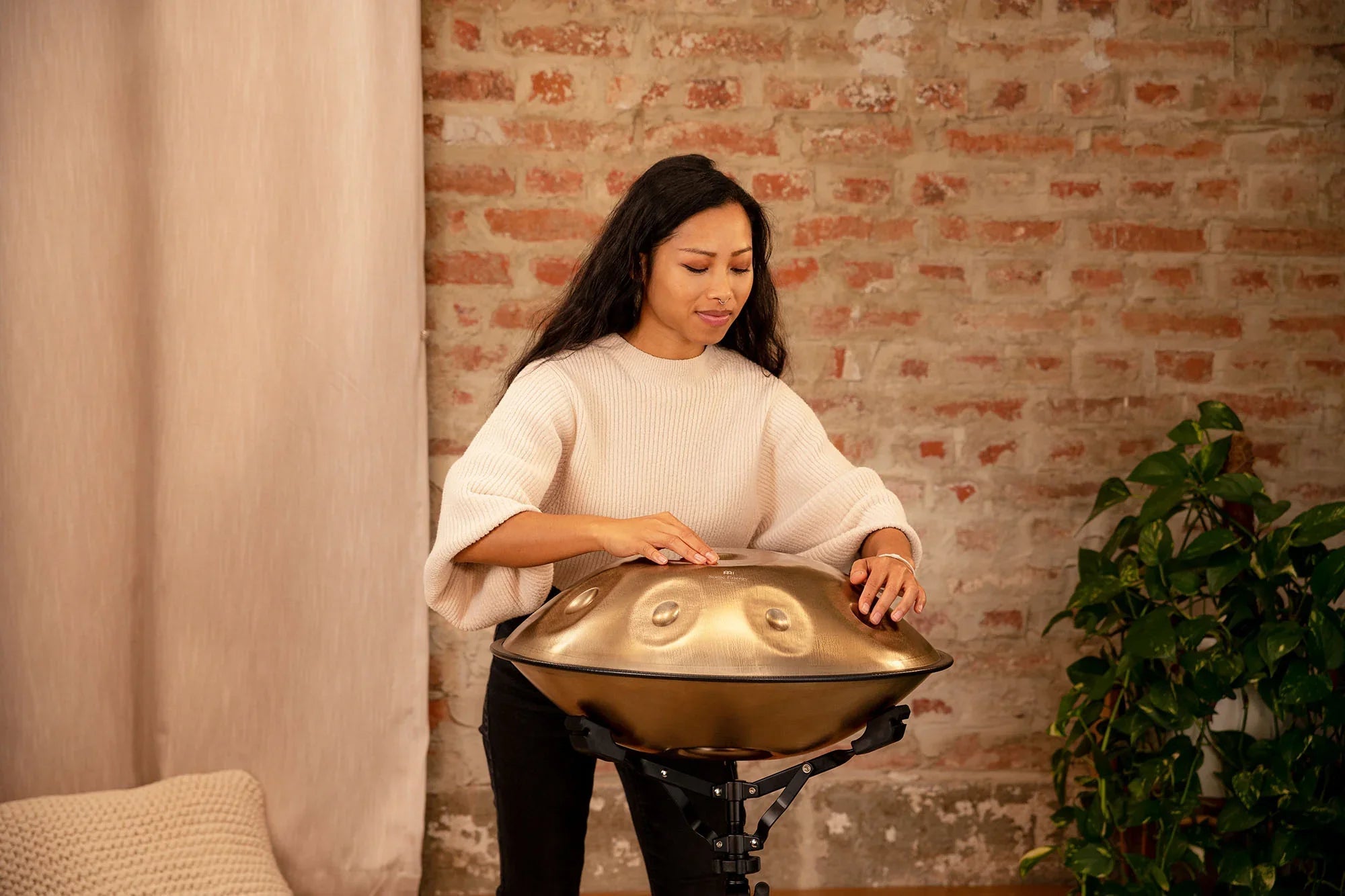 Sensory Handpan, D Kurd, 9 Notes, Vintage Gold Utah Energy Healing Center