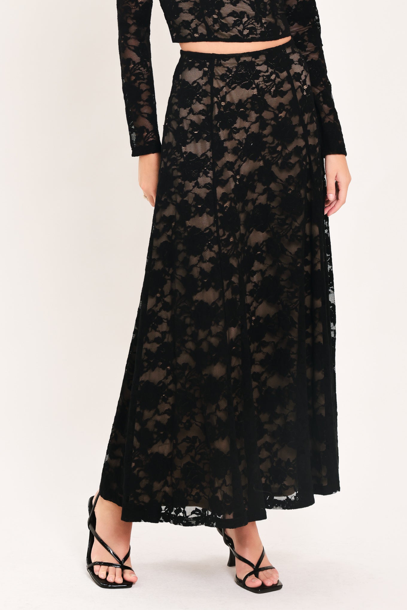 NOIR LACE MOONRISE WOVEN LACE CIRCLE SKIRT Flying Tomato