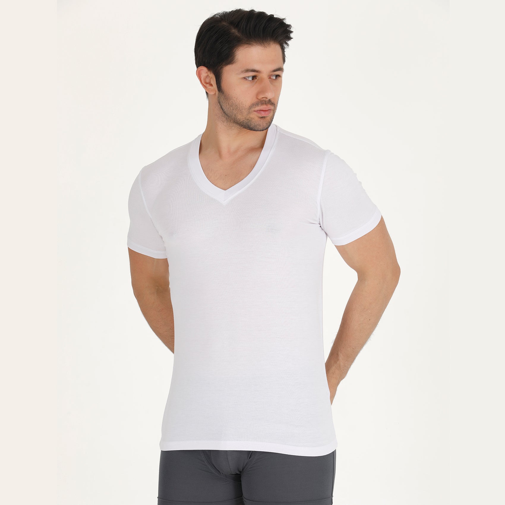 Men’s Bamboo V-Neck Undershirts 3-Pack Bambooven