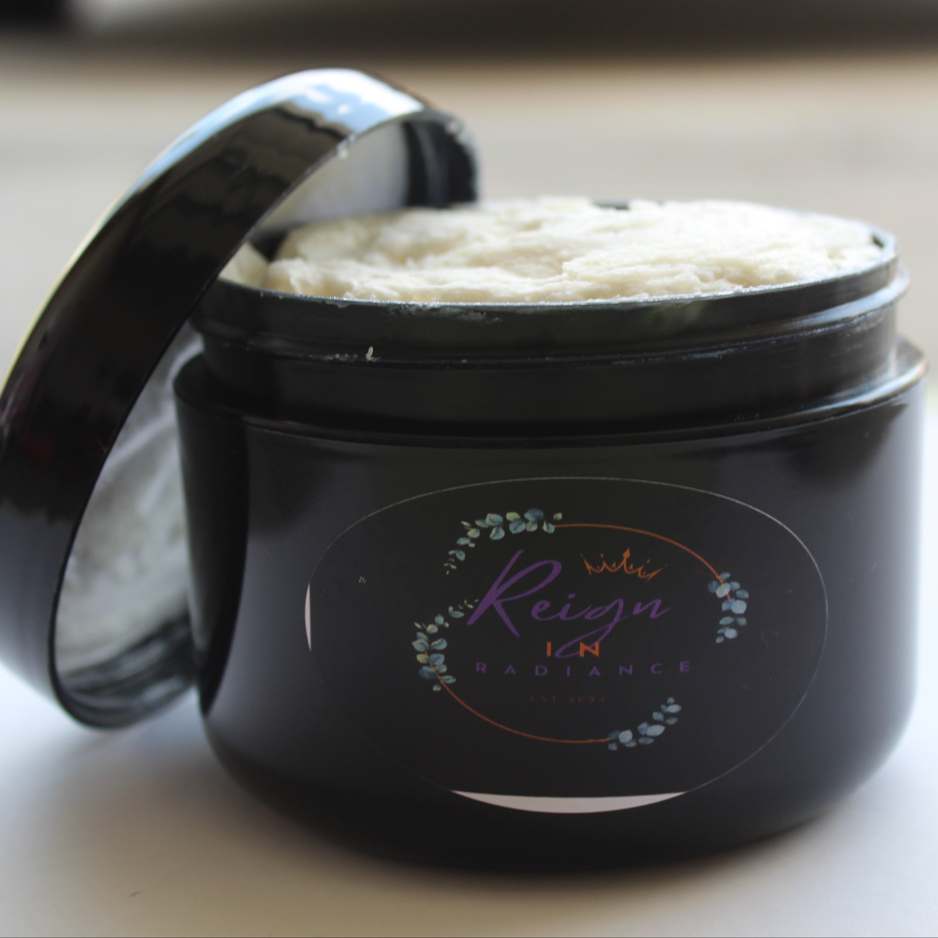 Velvet Reign Reign In Radiance