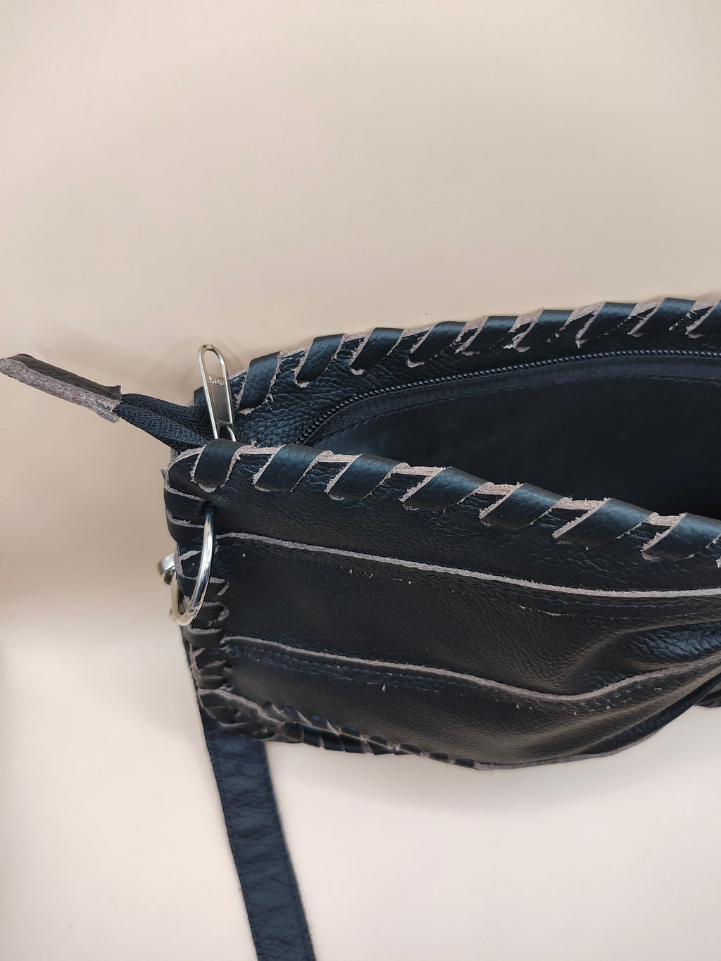Black Finger Glove Purse - Blank No Patch Whenitwasagame baseballglovewallets.com