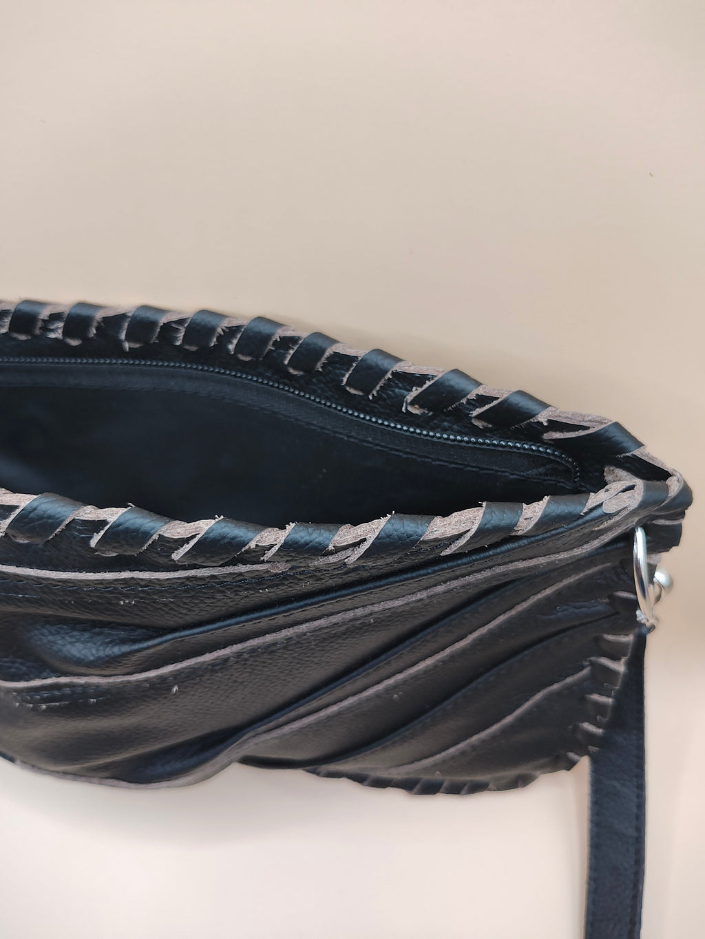 Black Finger Glove Purse - Blank No Patch Whenitwasagame baseballglovewallets.com