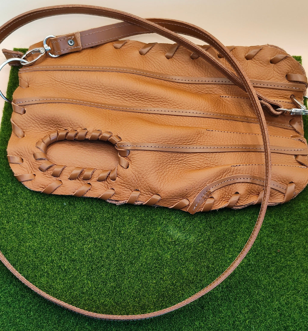 Finger Glove Purse - Blank No Patch Whenitwasagame baseballglovewallets.com