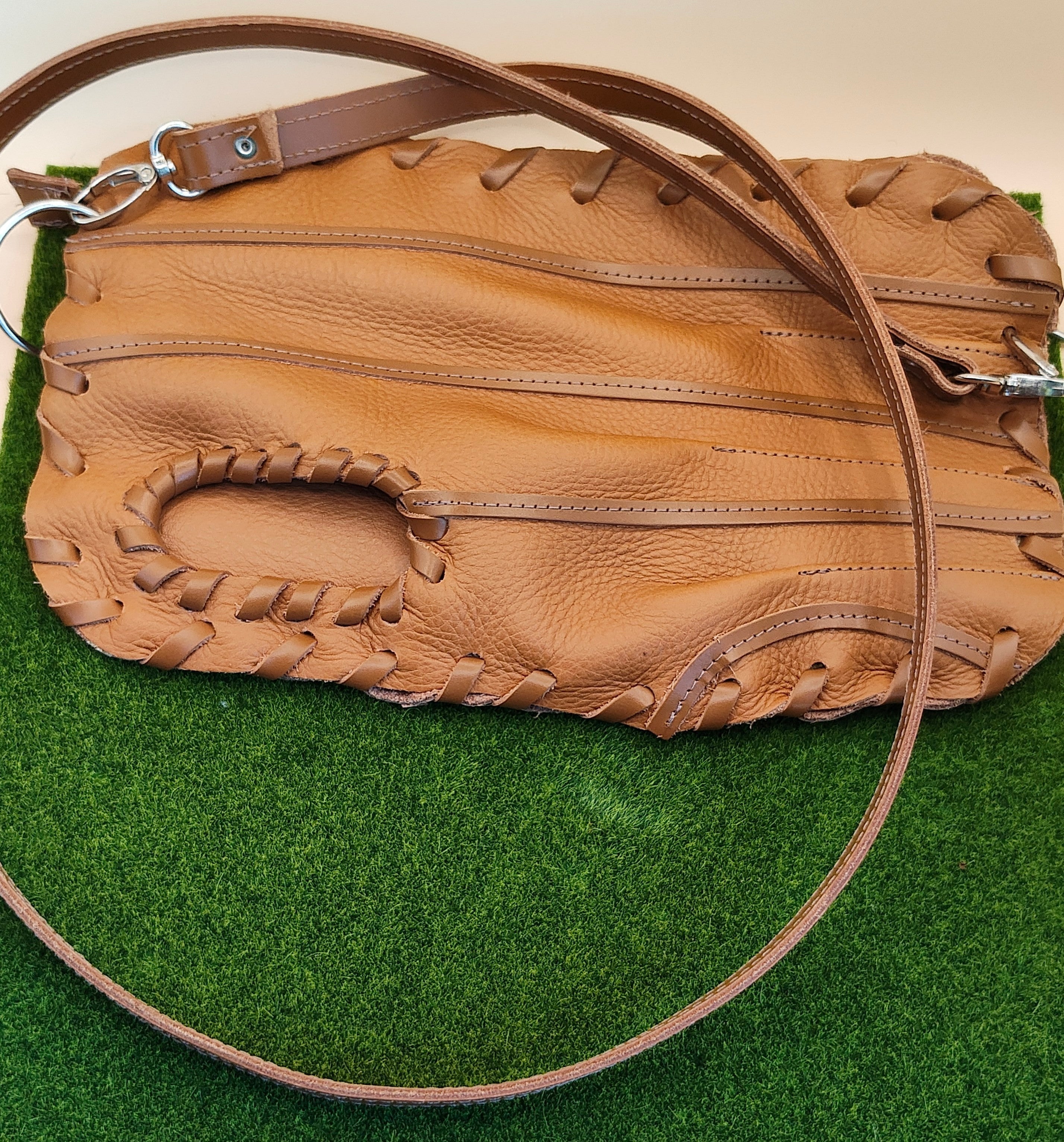 Finger Glove Purse - Blank No Patch Whenitwasagame baseballglovewallets.com