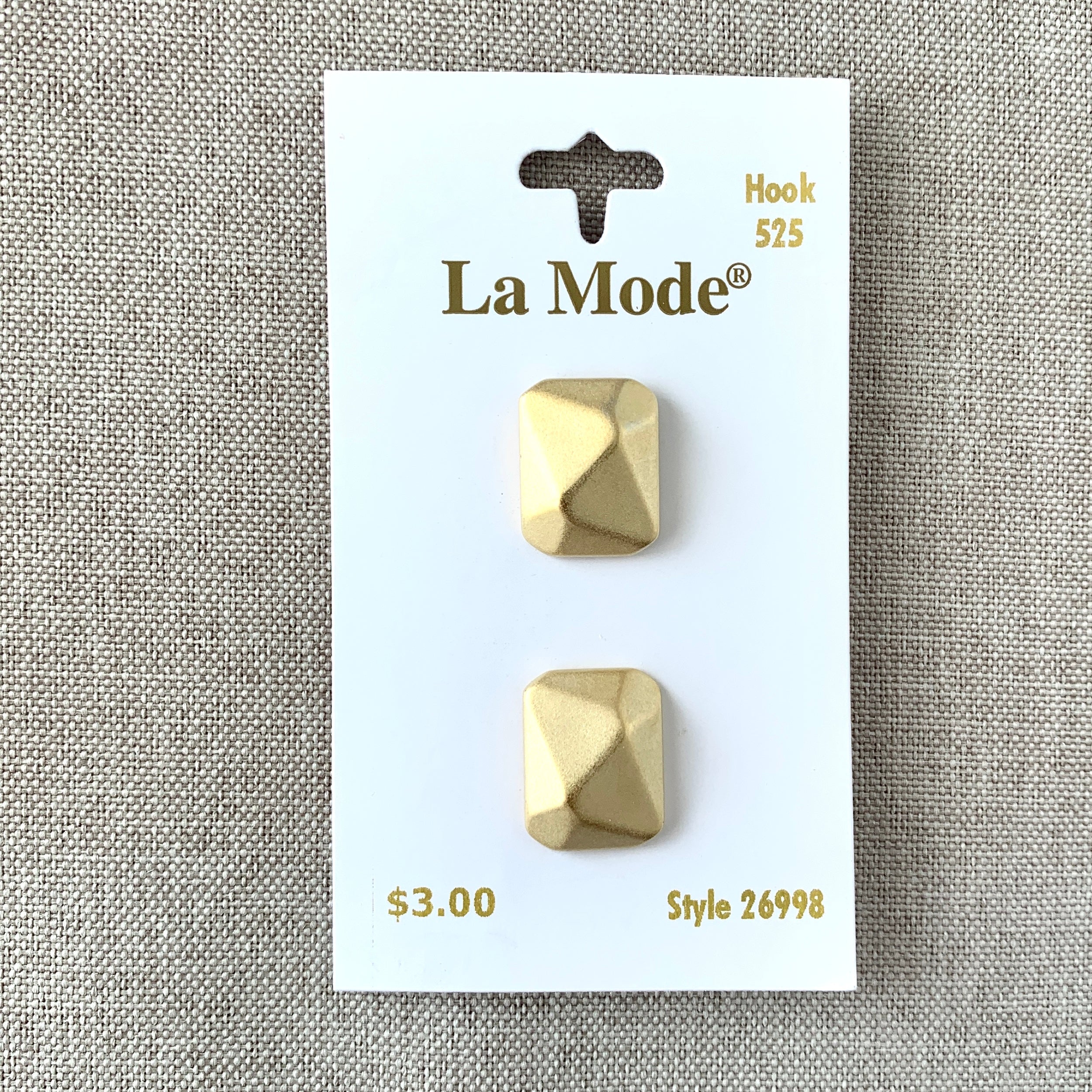 26998 Geometric Gold Rectangle - La Mode - 1 Hole - 19mm - Gold The Attic Exchange