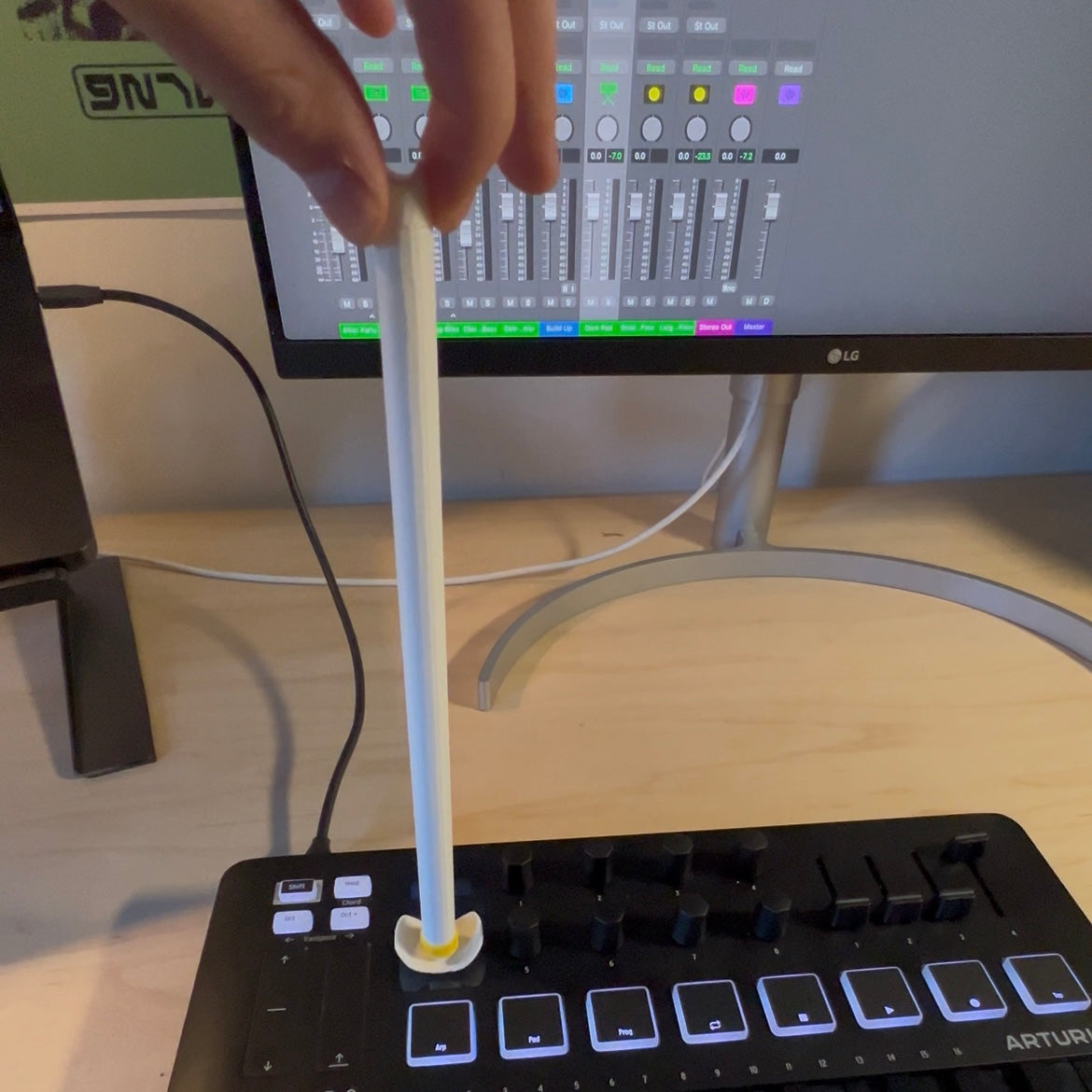 The Dimma knob Twist Tone