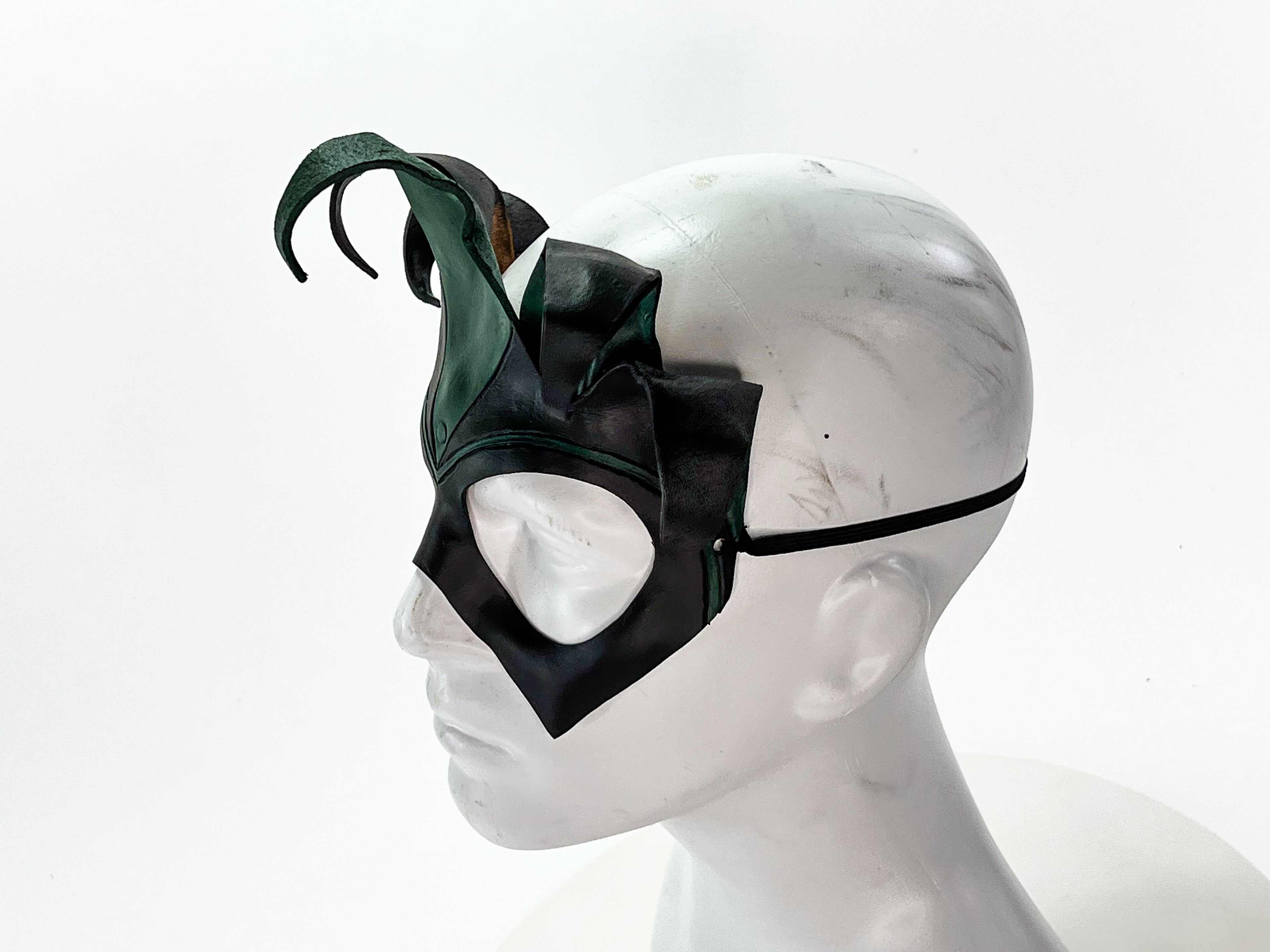 Handmade Genuine Leather Five Point Jester Mask in Green and Black No Bells Rockwell Masks