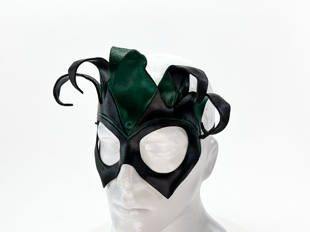 Handmade Genuine Leather Five Point Jester Mask in Green and Black No Bells Rockwell Masks