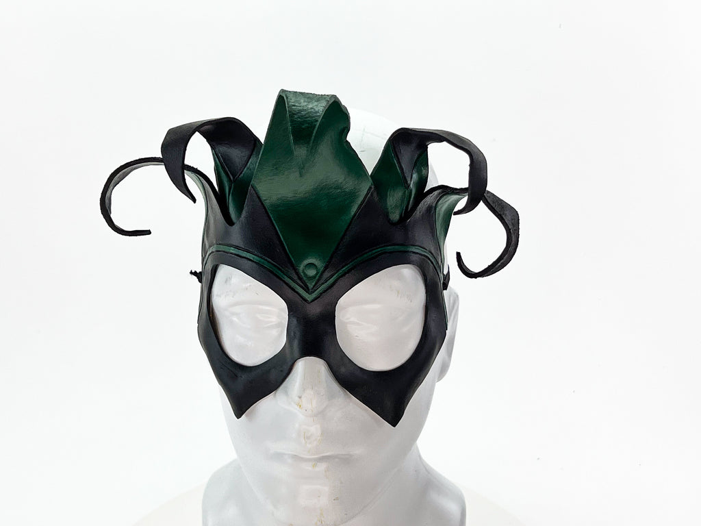 Handmade Genuine Leather Five Point Jester Mask in Green and Black No Bells Rockwell Masks