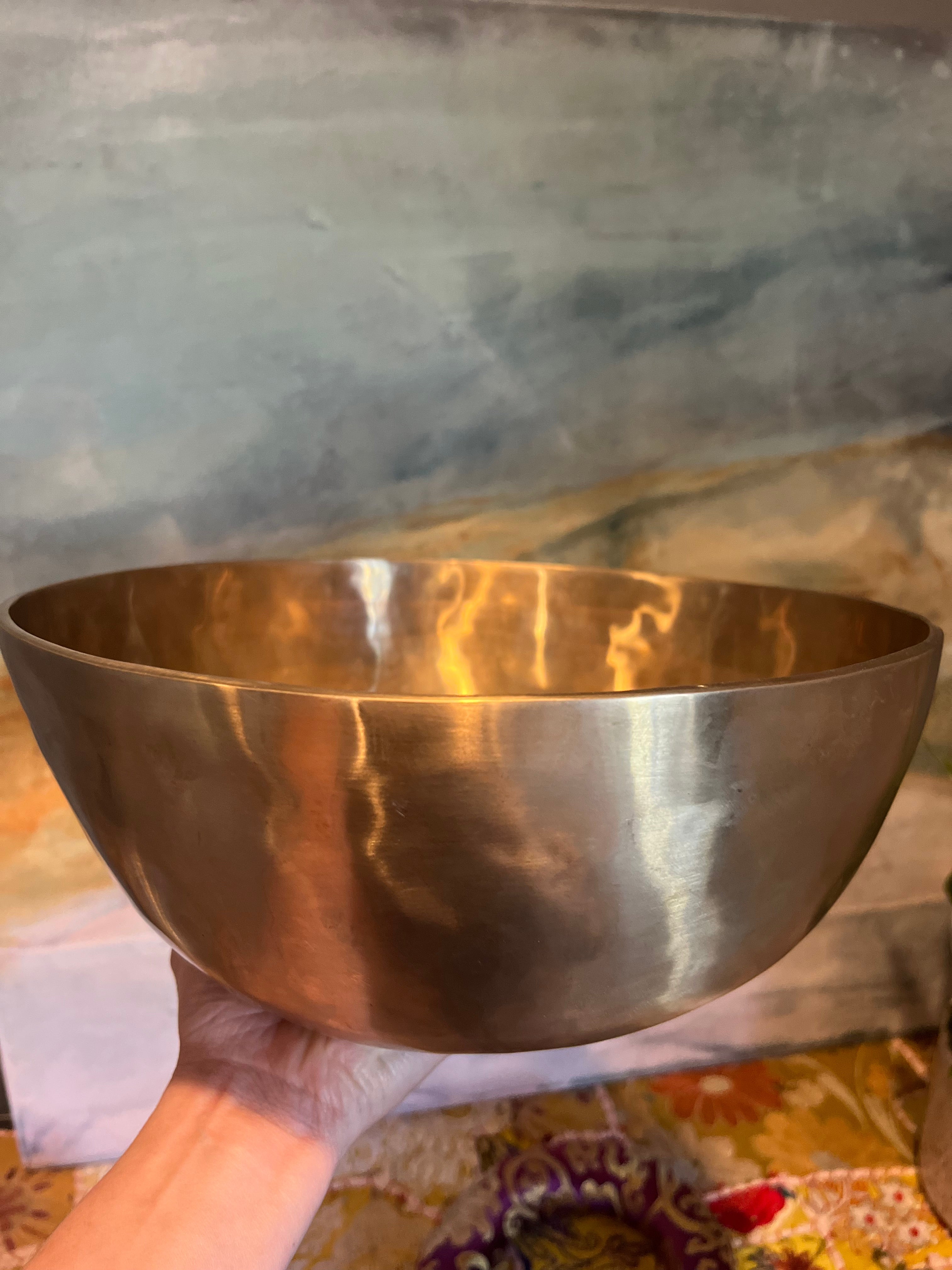 Universal 7 Chakra Singing Bowl in Various Tones Sukha Sound Healing & Singing Bowls