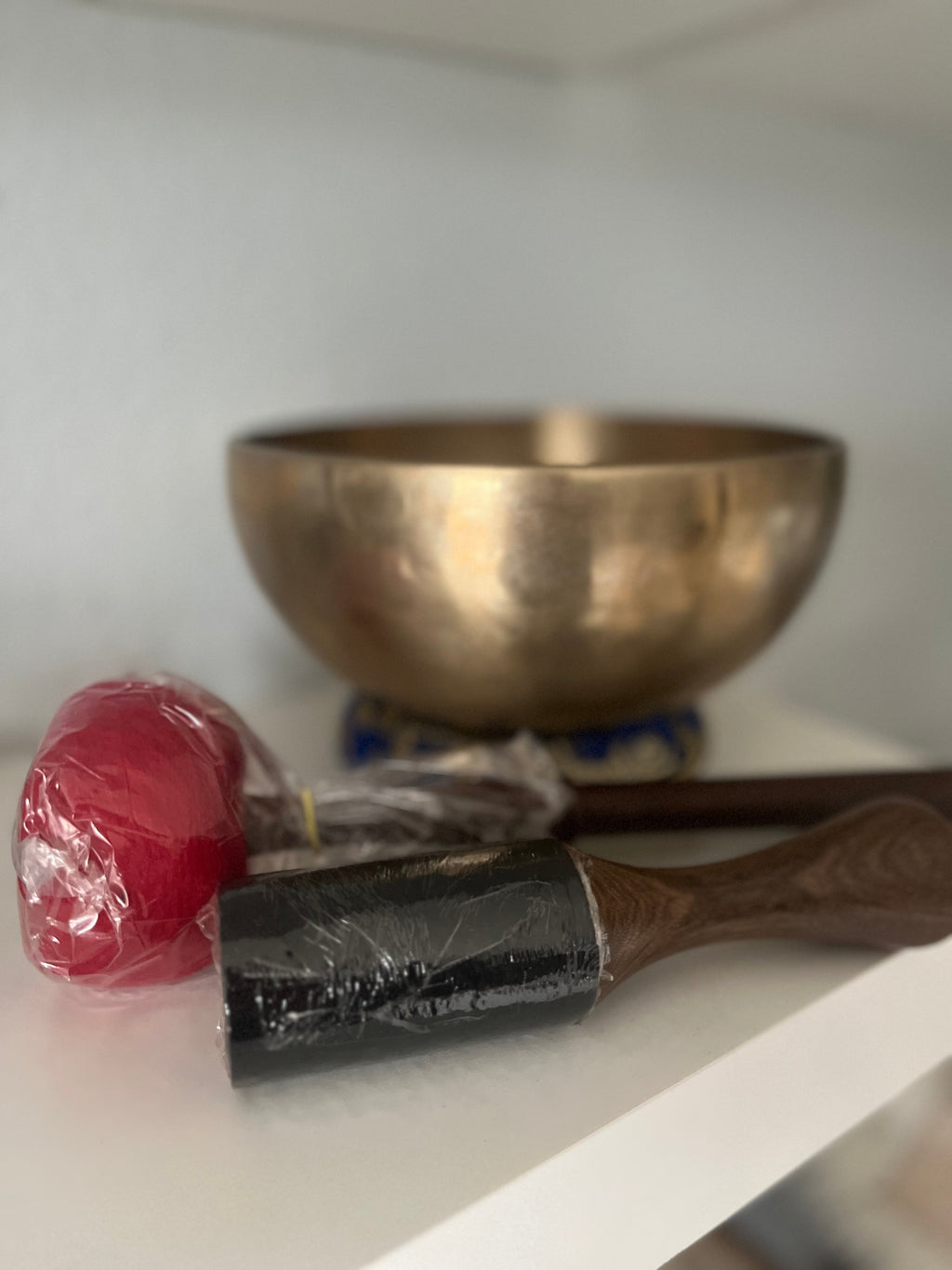 Heart Chakra Singing Bowl in F Sukha Sound Healing & Singing Bowls