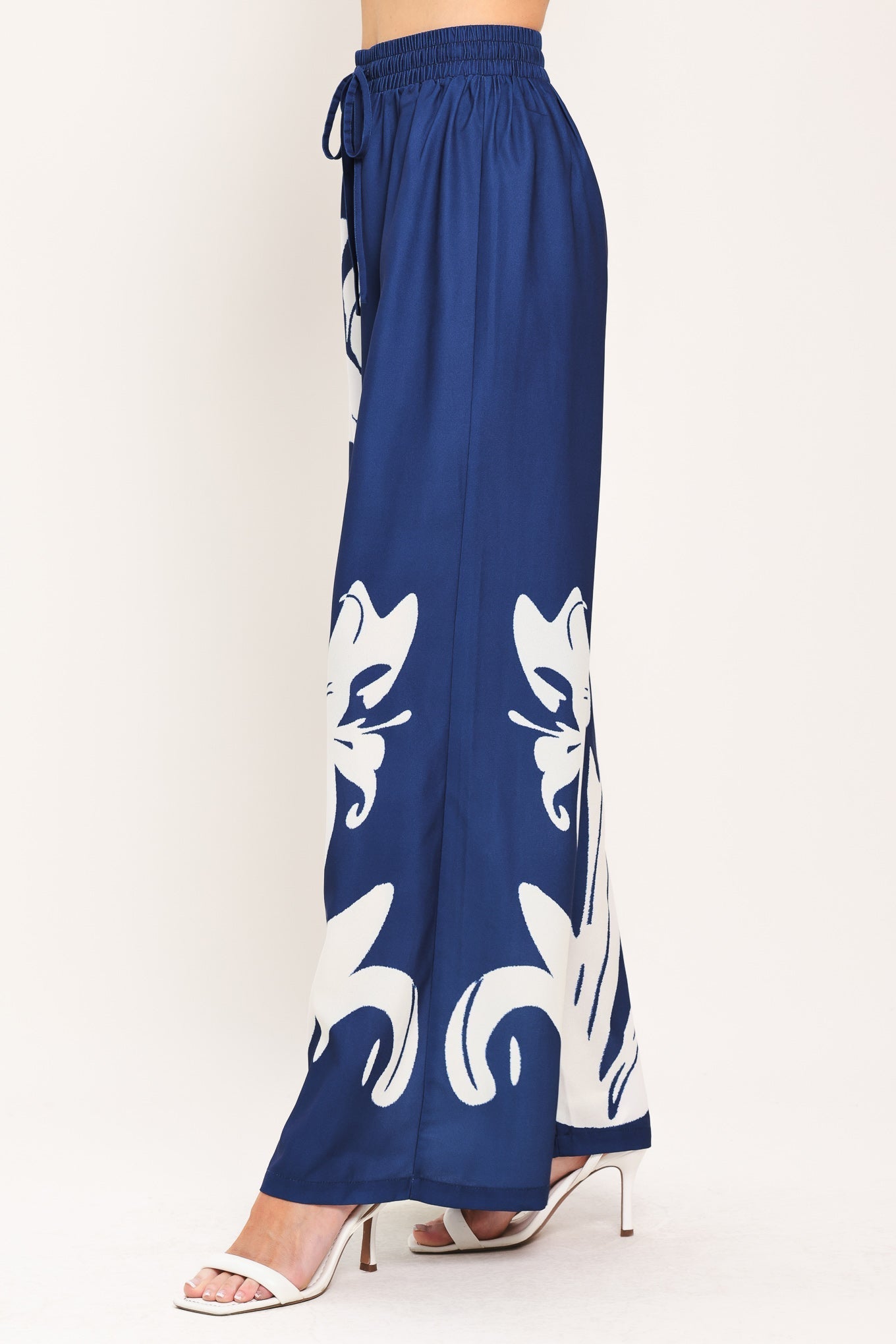 COASTAL BLOOM WOVEN WIDE PANTS Flying Tomato