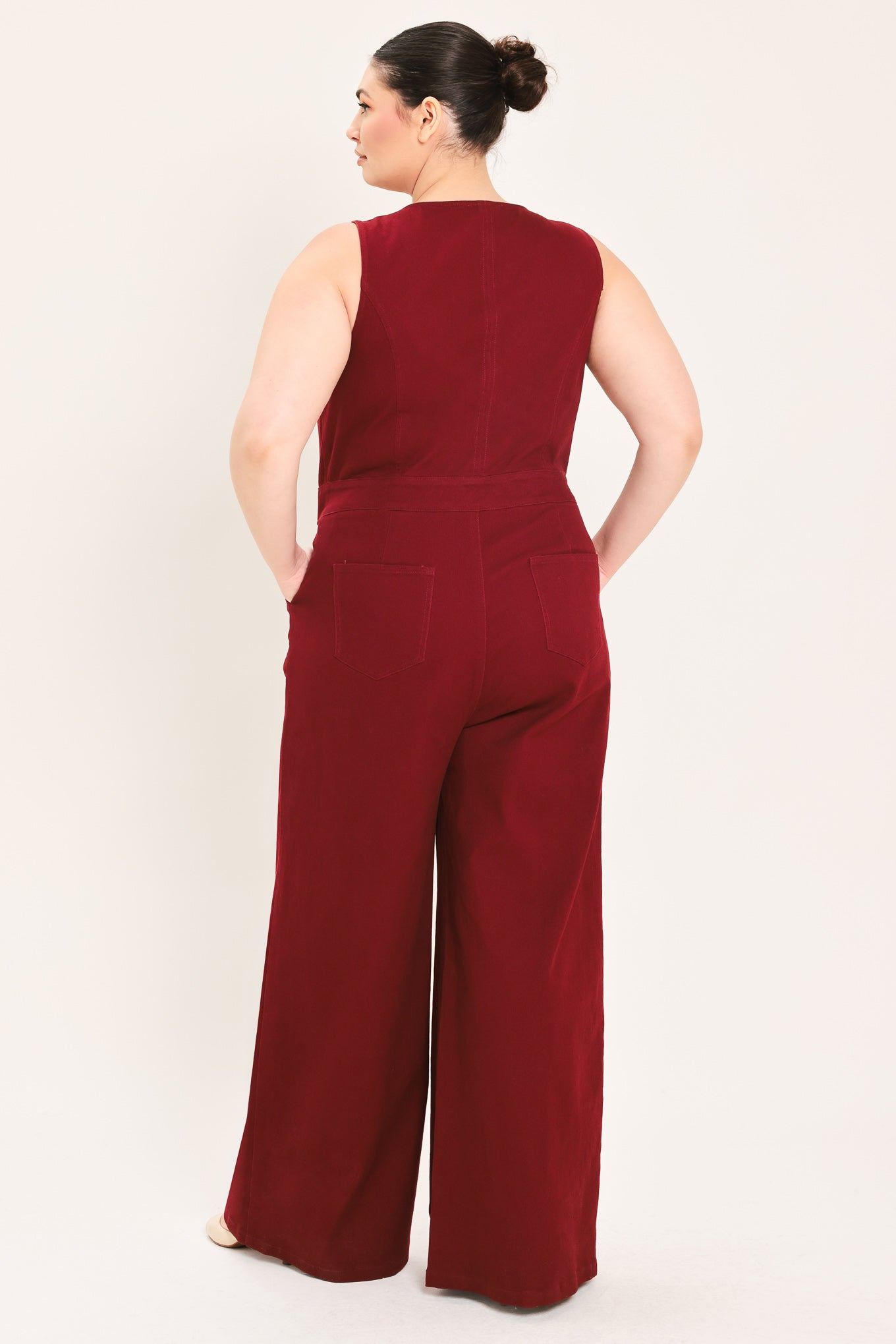 MERLOT CITY MUSE WOVEN TWILL JUMPSUIT Flying Tomato