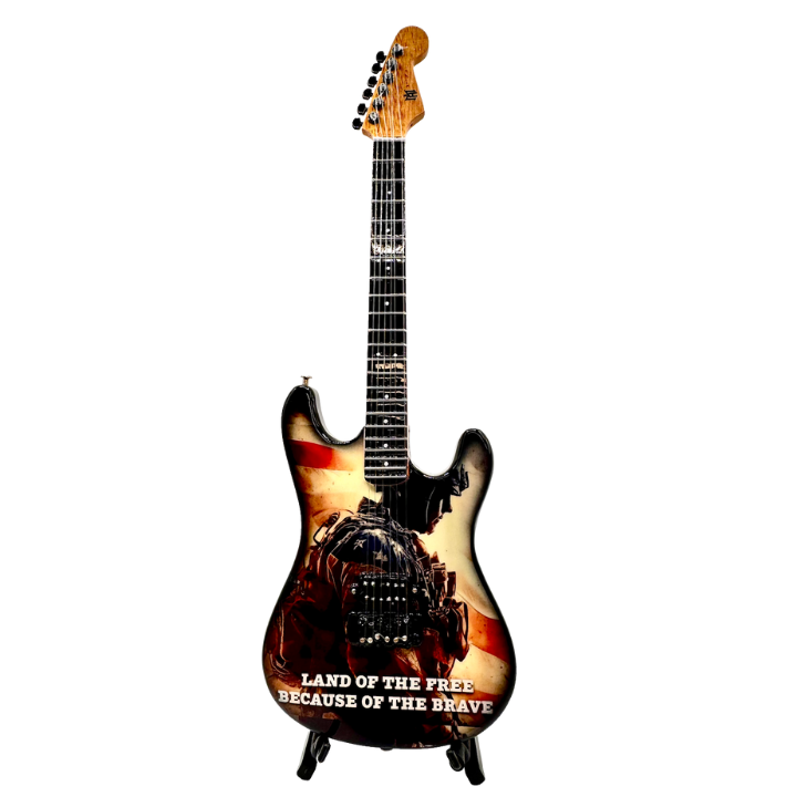 Heroes Miniature Guitar The Mini Axe