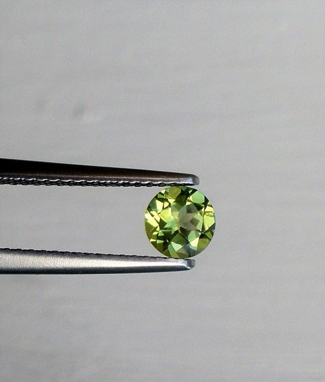 Peridot Round Cut Pakistan Gemstone Calibrated Natural Nice VS AA rocksolidfossils