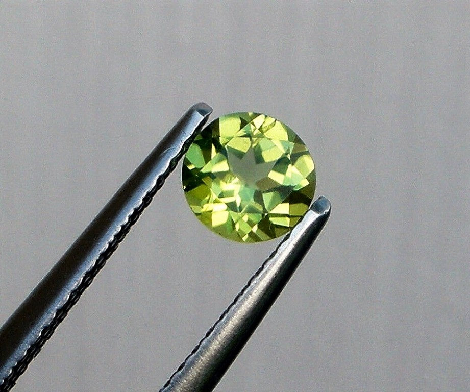Peridot Round Cut Pakistan Gemstone Calibrated Natural Nice VS AA rocksolidfossils