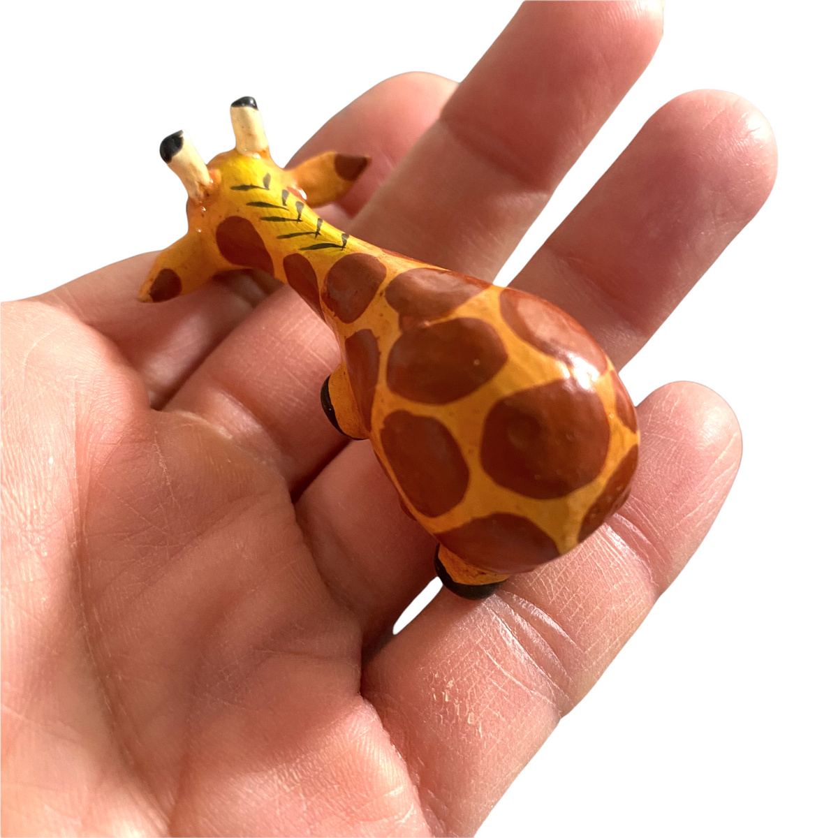 Wooden Minimal Giraffe Shelf Figurine Decoration Music Frog Co