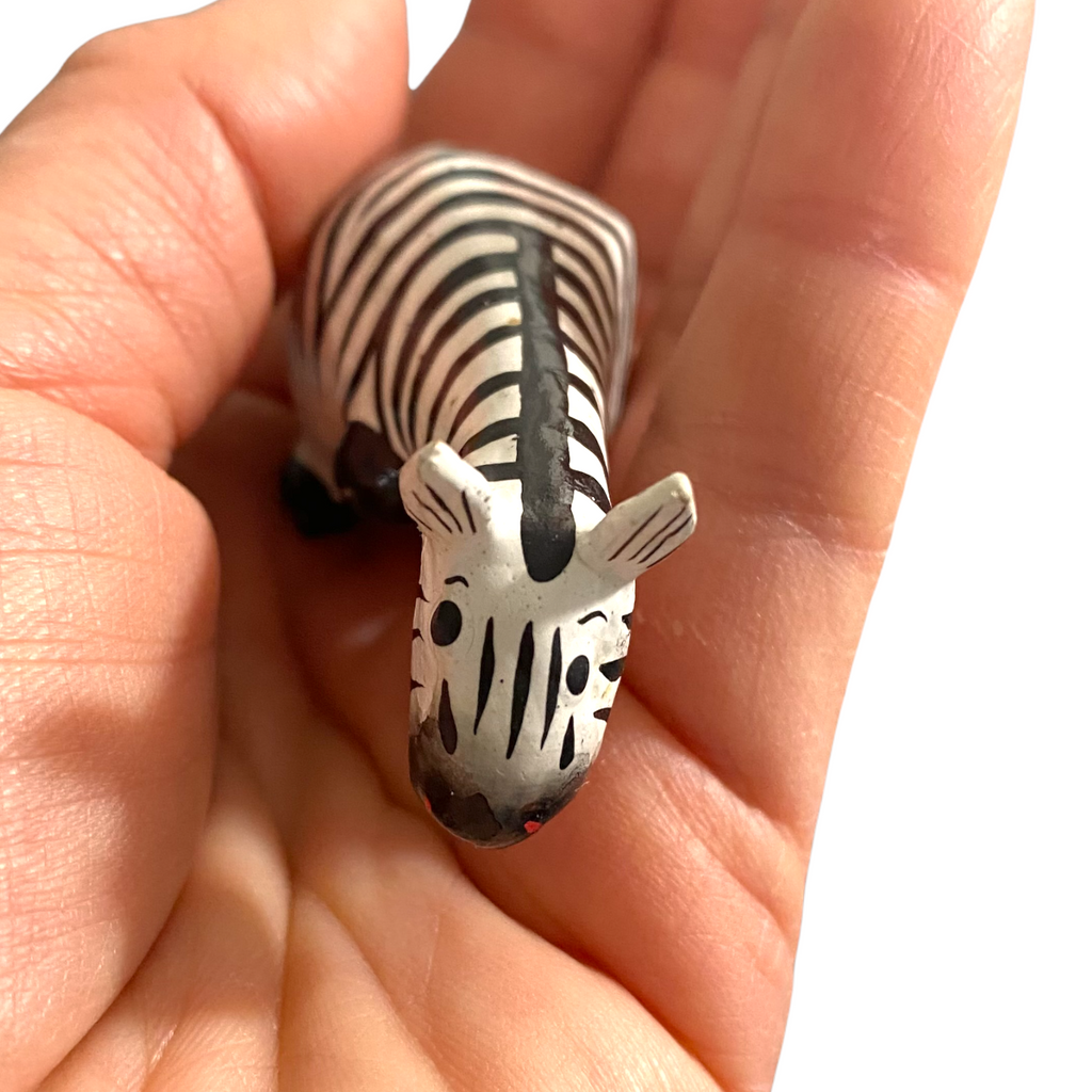 Wooden Minimal Zebra Shelf Figurine Decoration Music Frog Co
