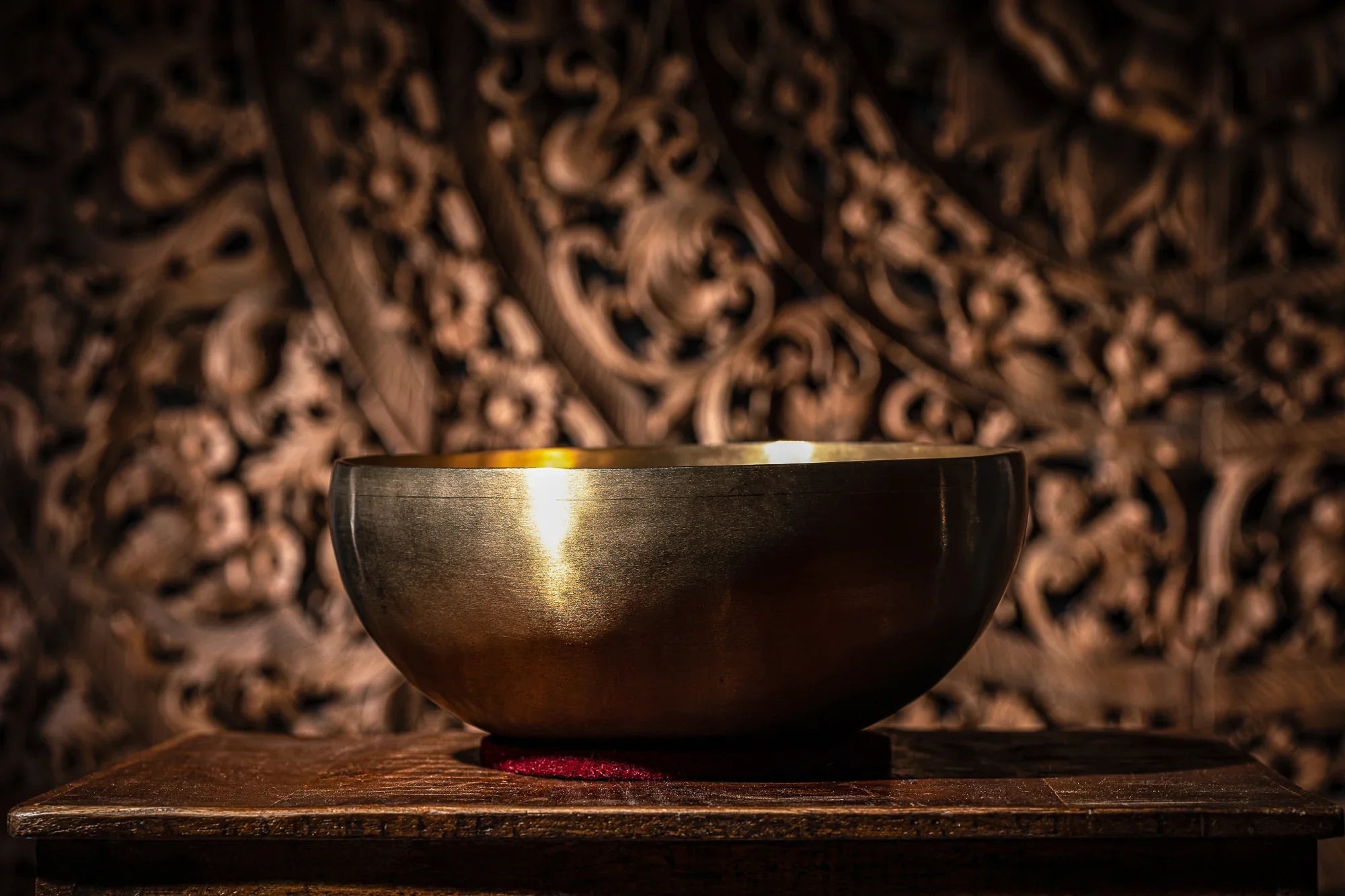 10.3" Cosmos Therapy Series Singing Bowl, 2000g Utah Energy Healing Center