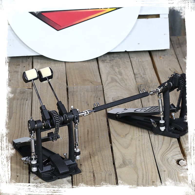 Deluxe Double Kick Drum Pedal for Bass Drum by GRIFFIN | Twin Set Foot Pedal | Quad Sided Beater Heads | Dual Pedal Two Chain Drive Percussion Hardware | Impressive Response for Metal & Rock Drummers GeekStands.com