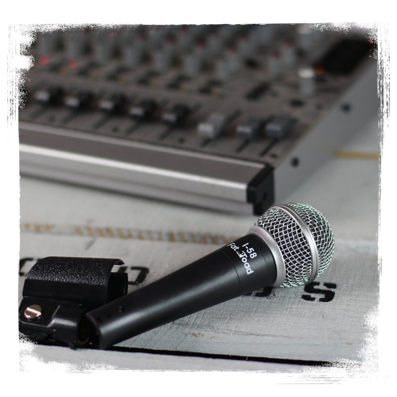 Cardioid Dynamic Microphones & Clips (6 Pack) by FAT TOAD - Professional Vocal Handheld, Unidirectional Mic - Singing Microphone Designed for DJ Stage GeekStands.com