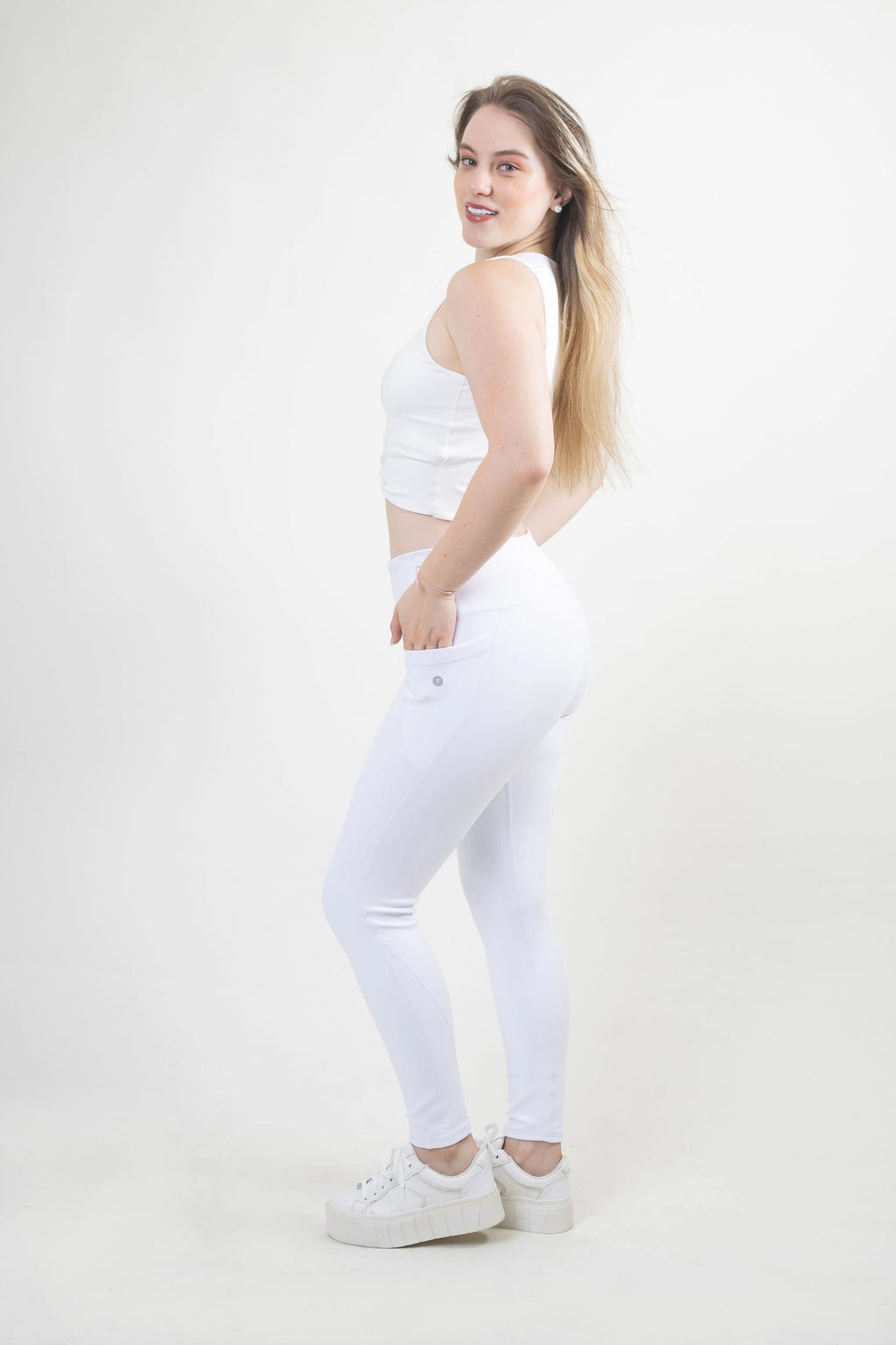 The Sculpt Pro Neoprene Legging TangoFit