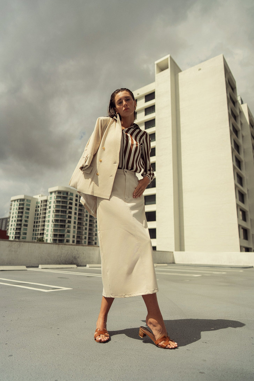 STRETCH SUMMER  BLAZER profile-nyc