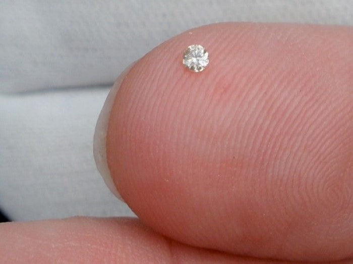 White Diamond Round Cut African 3mm Micro Sized rocksolidfossils