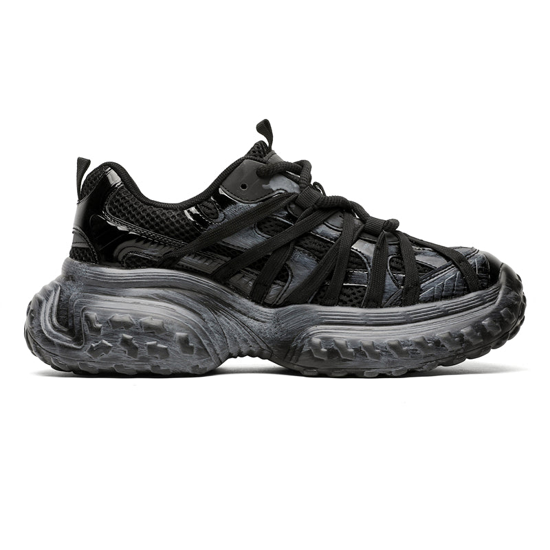S8888 Black Tire Sneakers Niepce