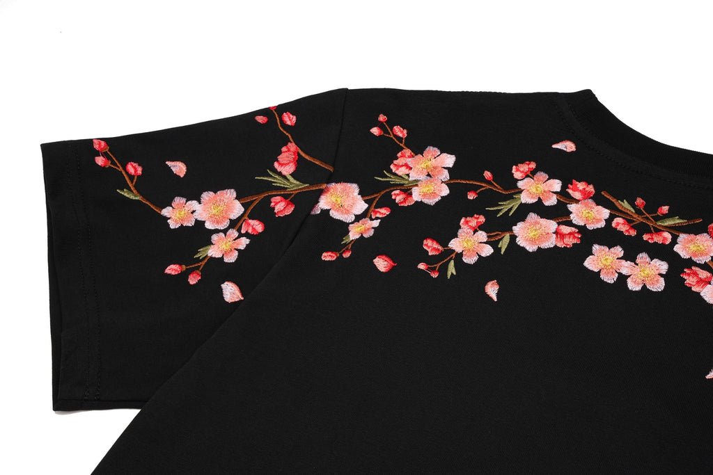 ET516 Sakura Flowers Embroidered Tee Niepce