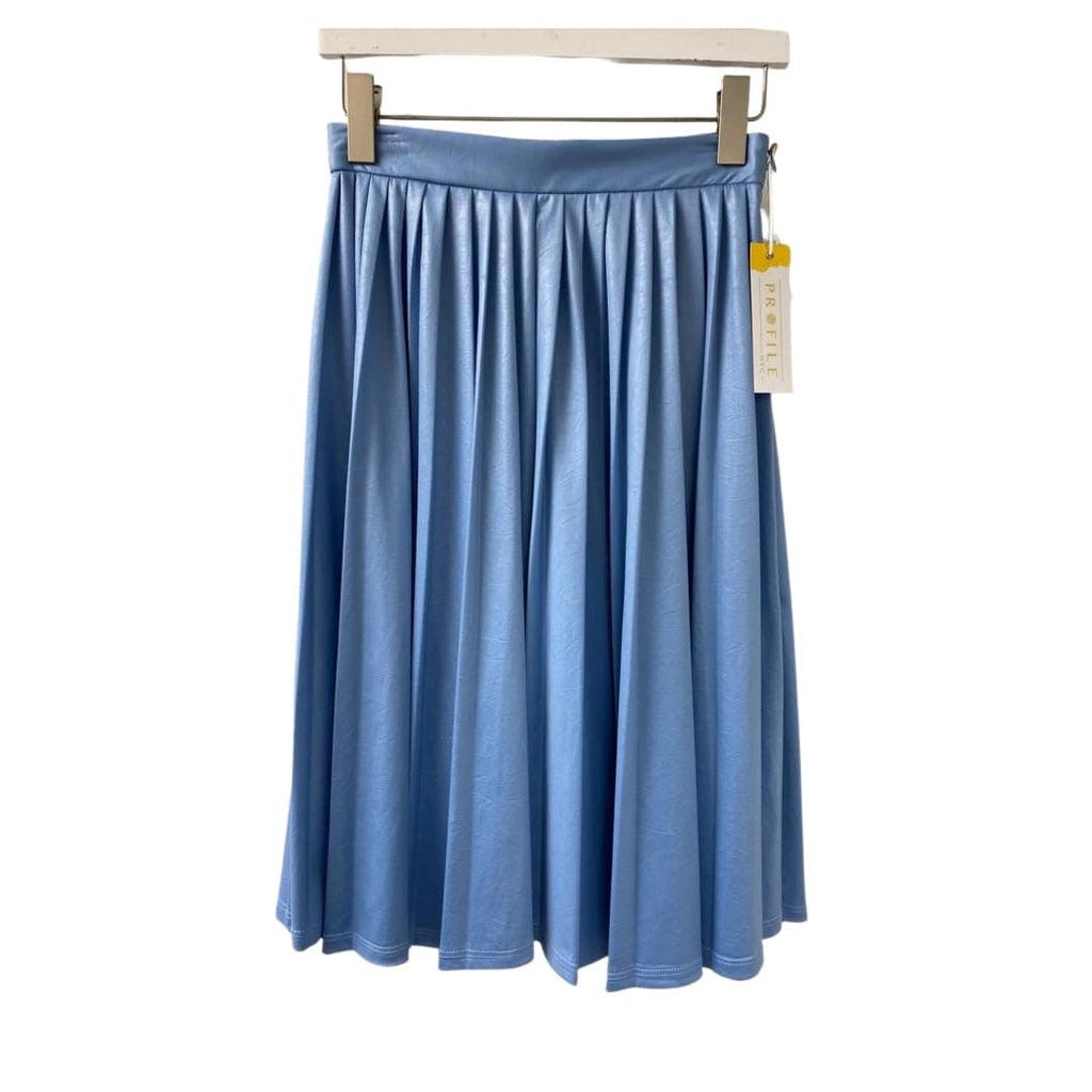 THE PLEATED ESSENCE profile-nyc