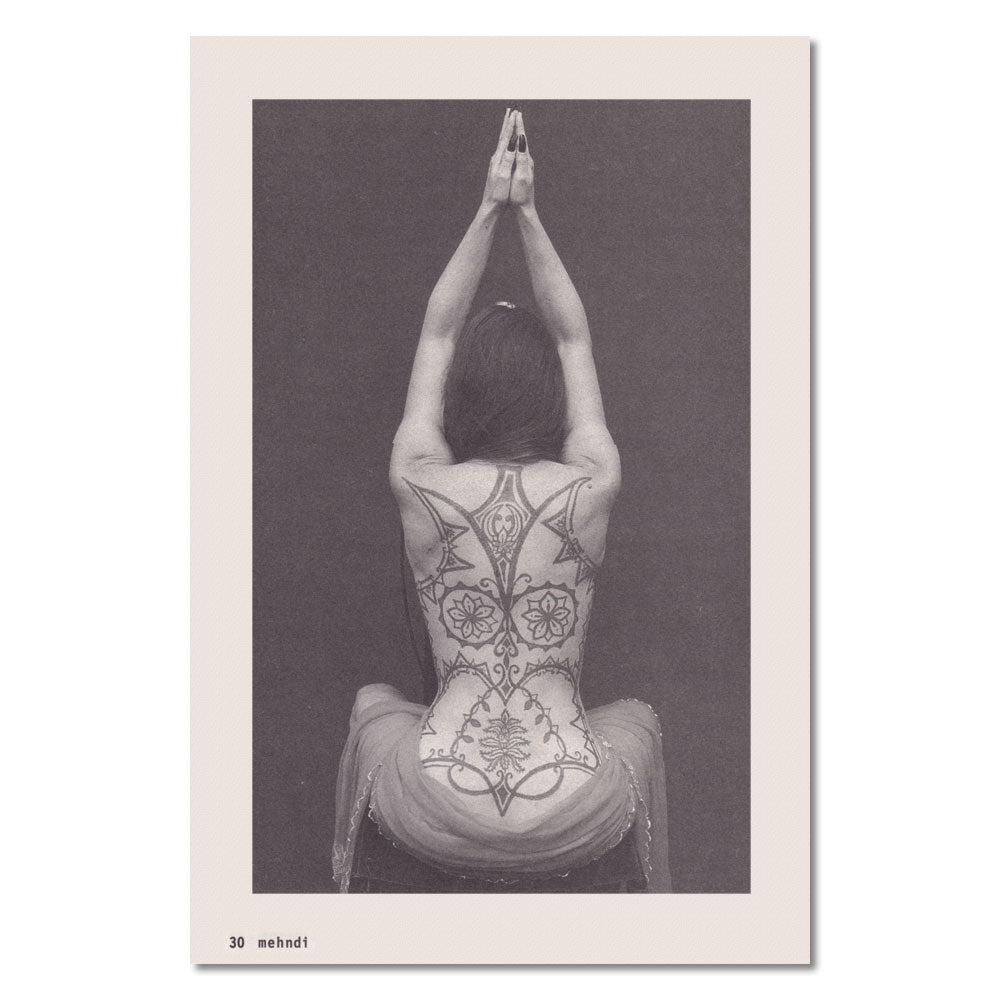 Mehndi: The Art of Henna Body Painting Earth Henna