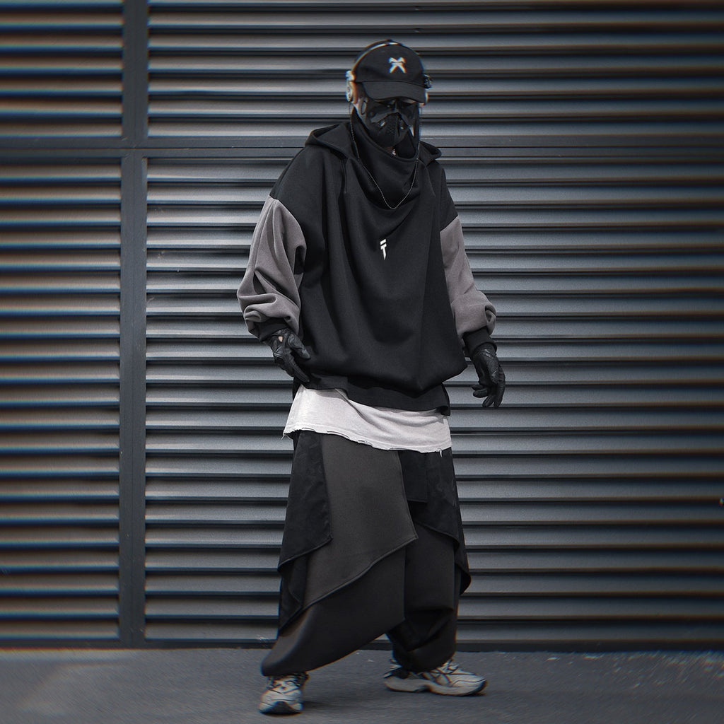 HiH51 Black T-Tech Hoodie Niepce