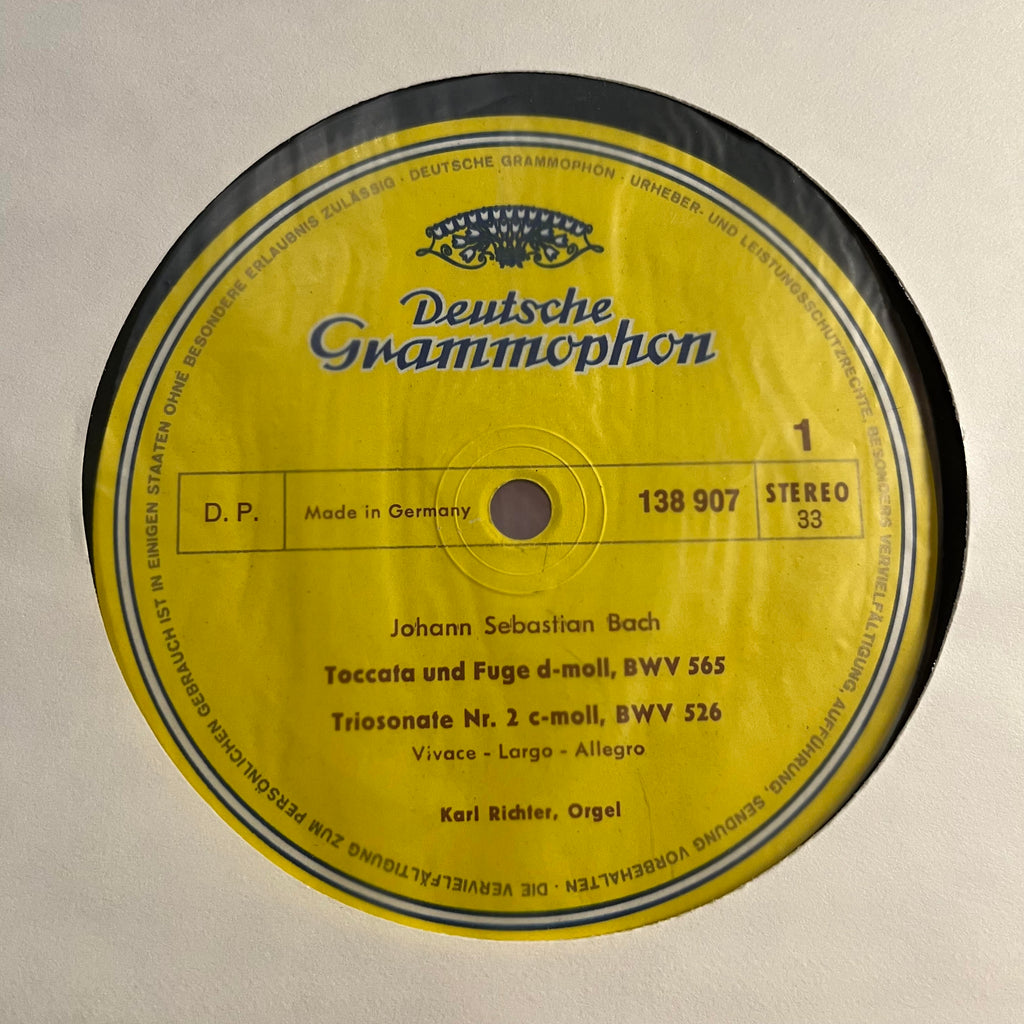 Johann Sebastian Bach - Toccata Und Fuge d-moll, BWV 565 · Triosonate Nr. 2 c-moll, BWV 526 · Präludium Und Fuge D-dur, BWV 532 · Fantasie Und Fuge g-moll, BWV 542 *SHRINK/GERMANY* | Near Mint (NM) Near Mint (NM) Love Vinyl Records