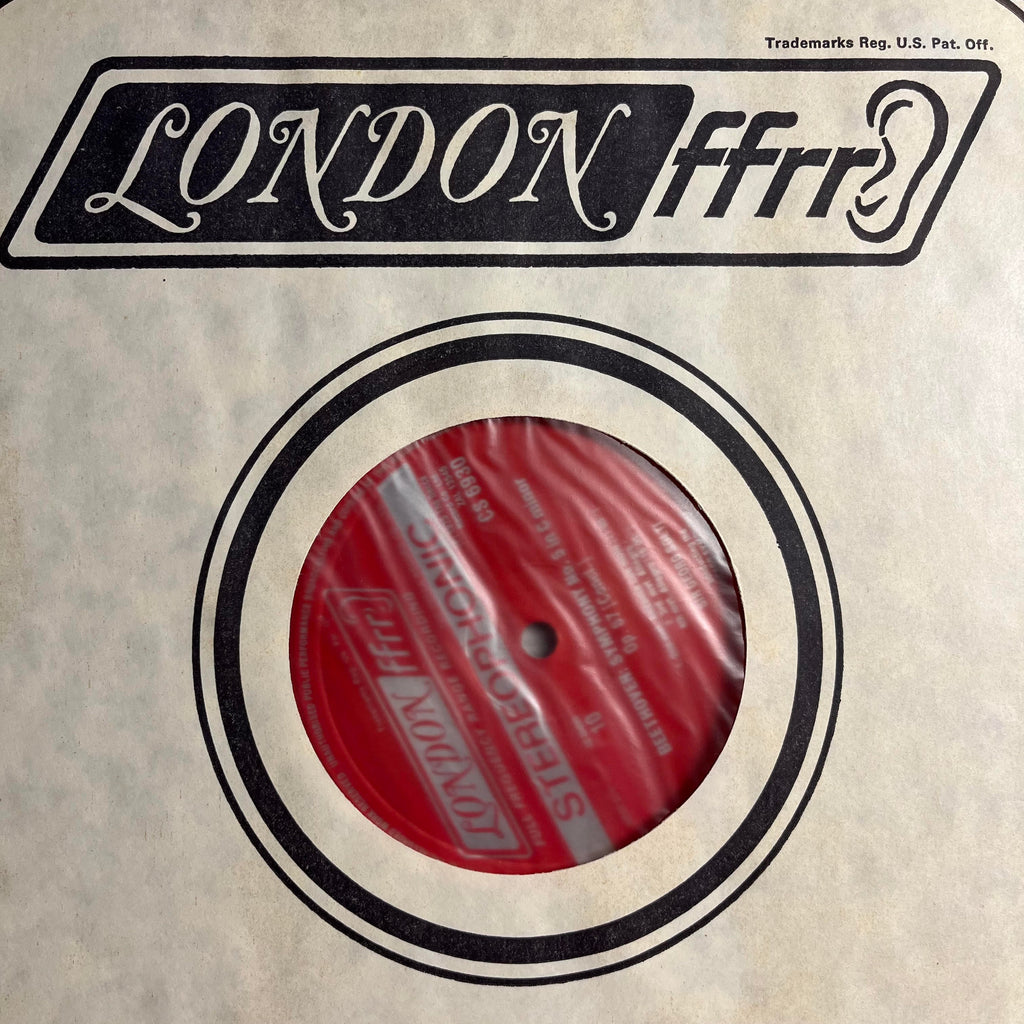 Ludwig van Beethoven - Symphony No. 5 / Leonore Overture No. 3 *SHRINK/IMPORT STICKER* | Near Mint (NM) Near Mint (NM) Love Vinyl Records