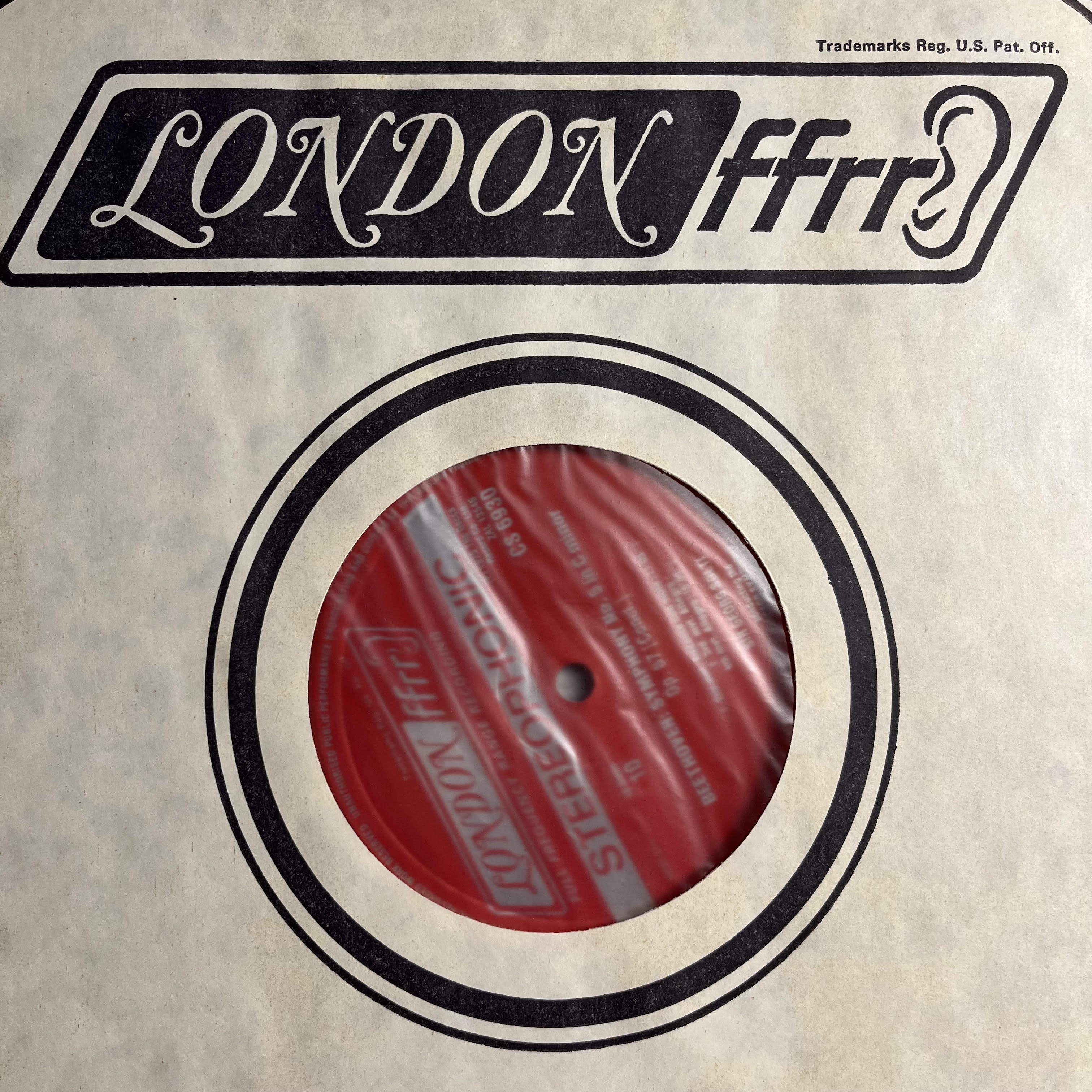 Ludwig van Beethoven - Symphony No. 5 / Leonore Overture No. 3 *SHRINK/IMPORT STICKER* | Near Mint (NM) Near Mint (NM) Love Vinyl Records