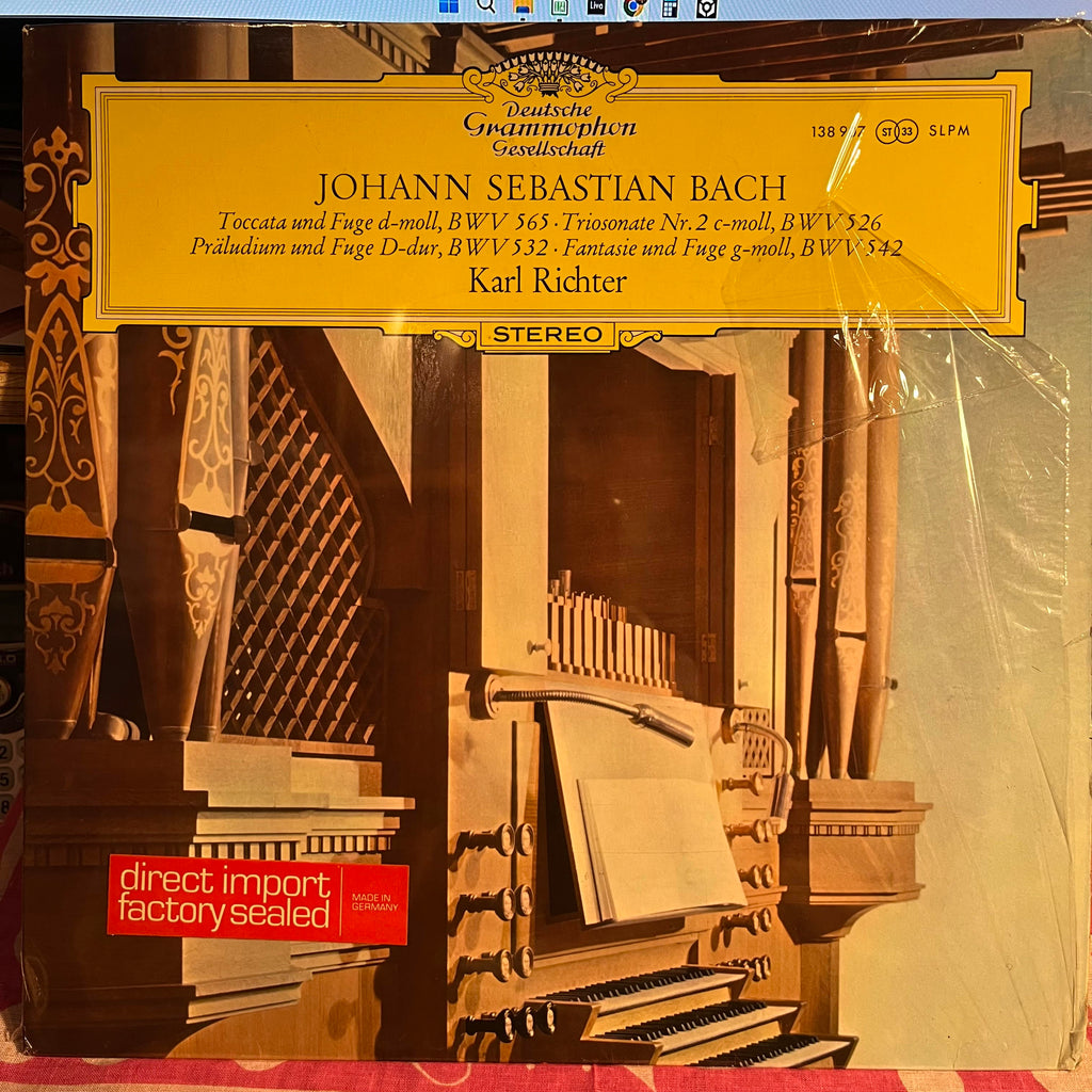 Johann Sebastian Bach - Toccata Und Fuge d-moll, BWV 565 · Triosonate Nr. 2 c-moll, BWV 526 · Präludium Und Fuge D-dur, BWV 532 · Fantasie Und Fuge g-moll, BWV 542 *SHRINK/GERMANY* | Near Mint (NM) Near Mint (NM) Love Vinyl Records