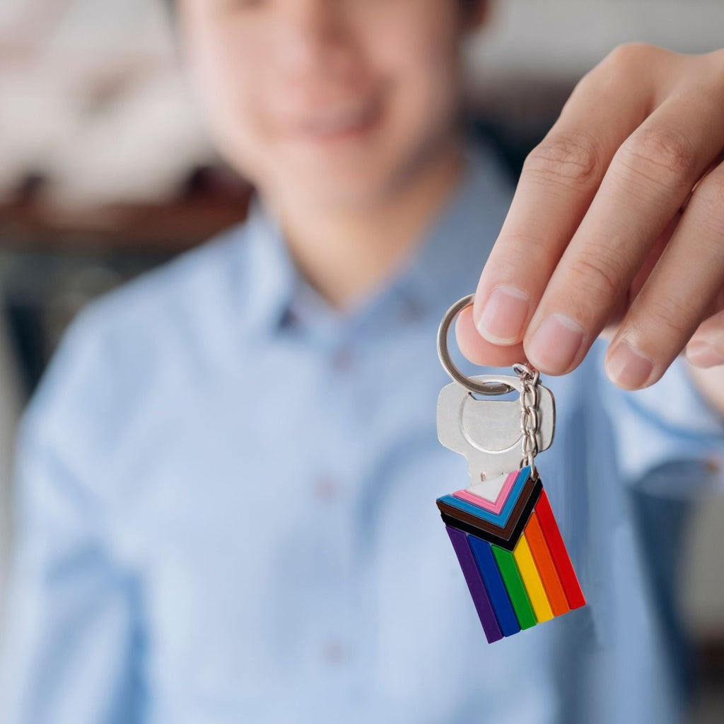 25 Pack Daniel Quasar Pride Flag Keychains The Awareness Company