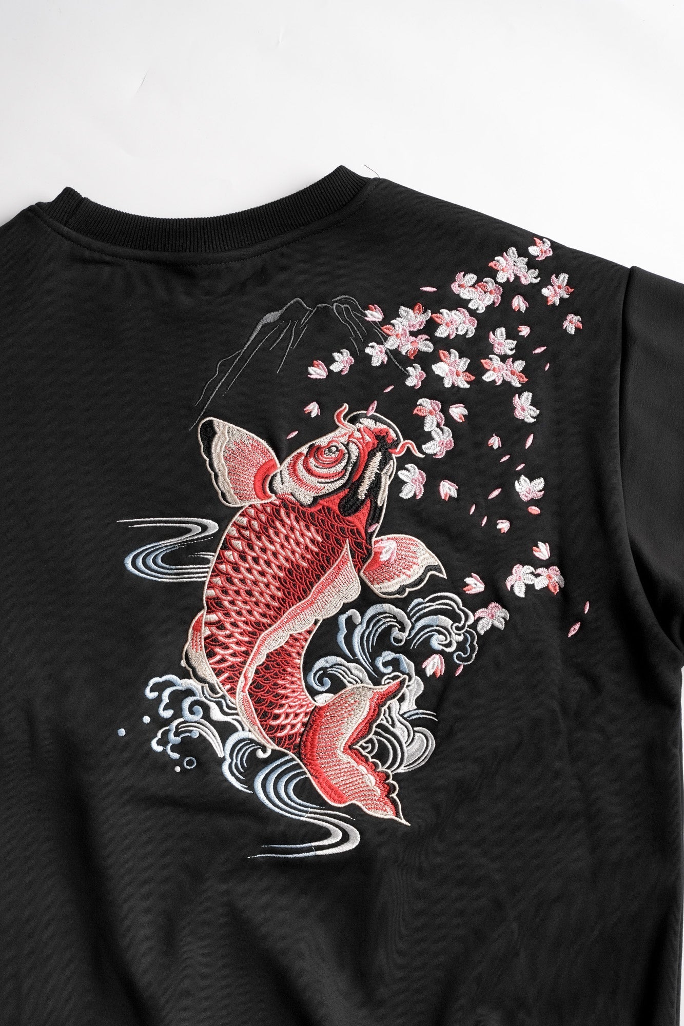 SW9197 Embroidered Red Koi Fish Sweater Niepce