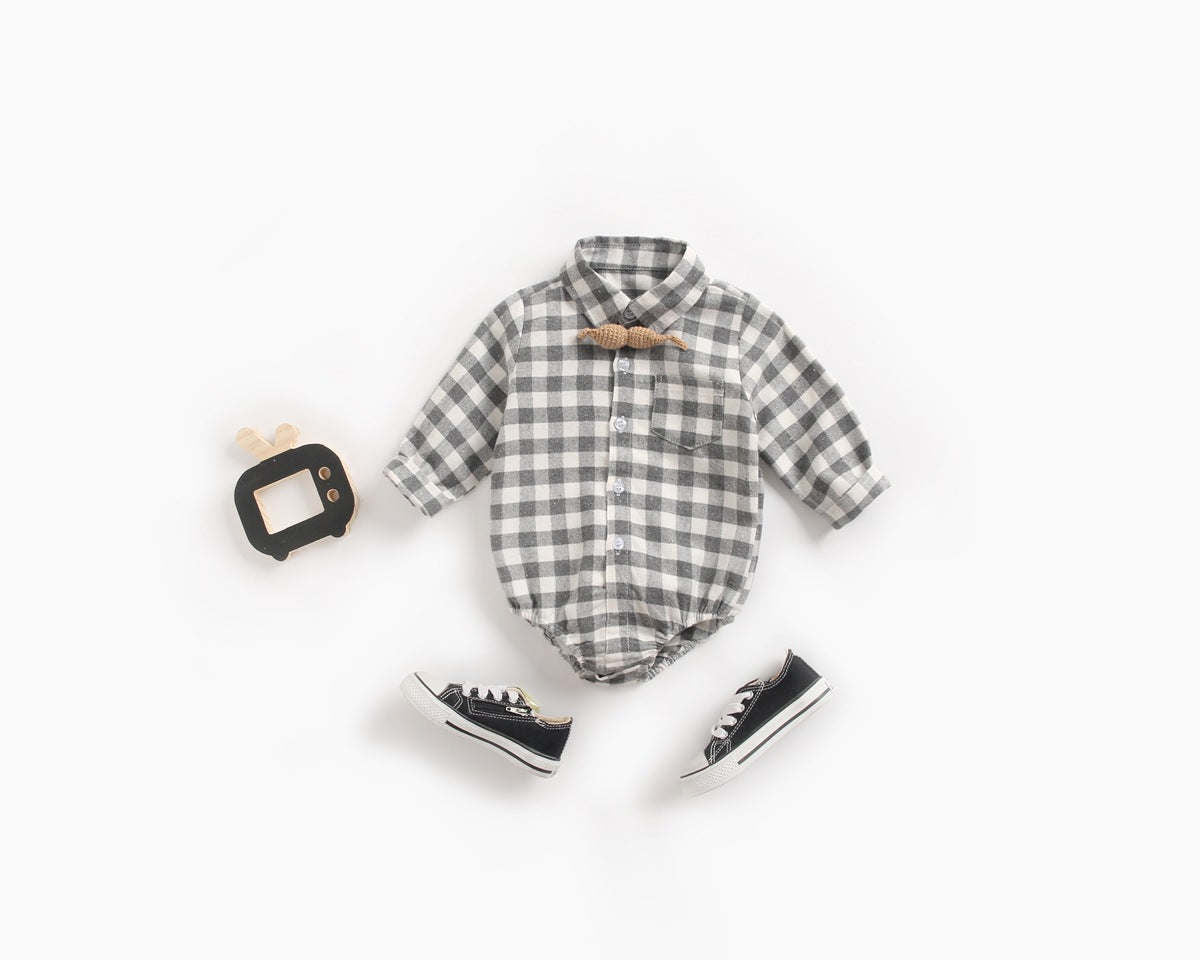 Baby Boy Plaid Pattern Buttoned Shirt With Pockets Long Sleeve Onesies In Autumn