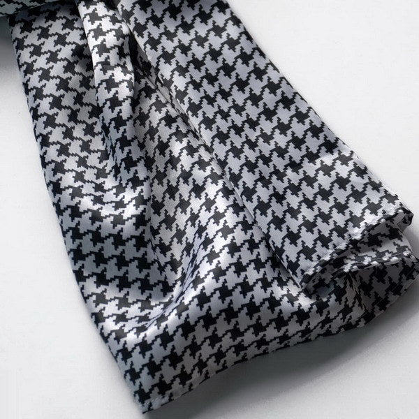 Blando Graceful Black & White Plover Design Silk Scarf/Wrap/Shawl(Small)