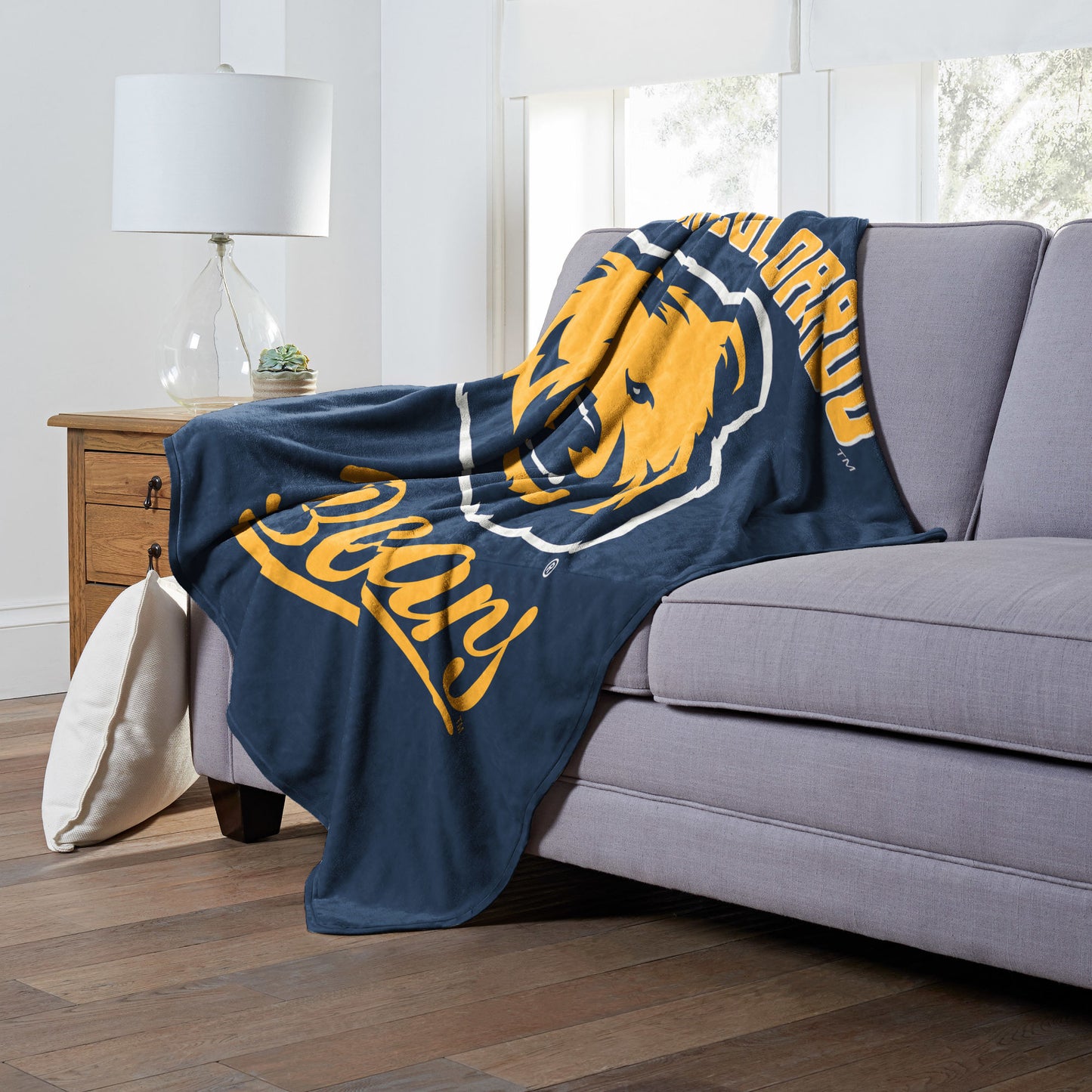 Northern Colorado OFFICIAL NCAA "Alumni" Silk Touch Throw Blanket; 50" x 60"