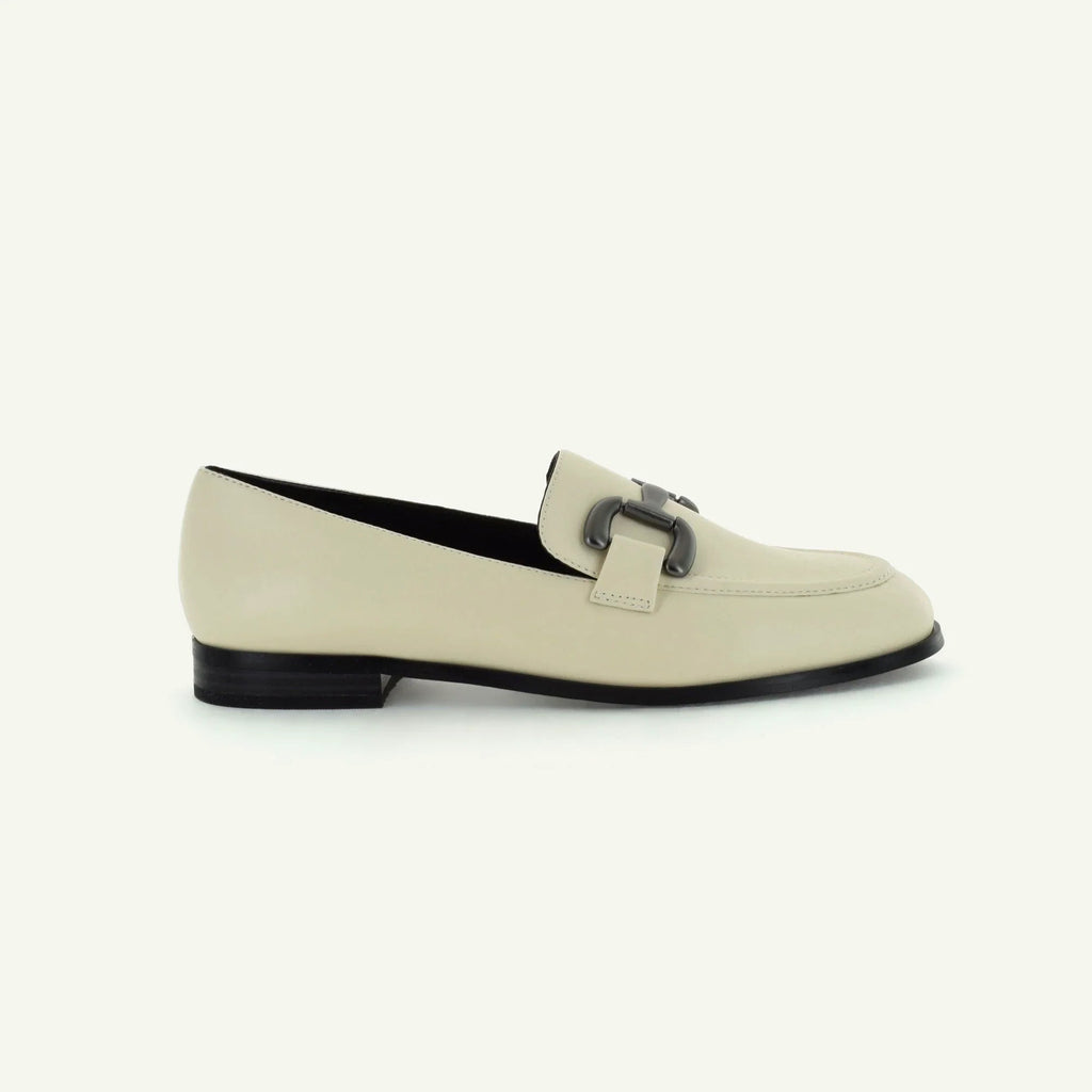 GEORGINA: CLASSIC LOAFER - ECRU Elle Footwear
