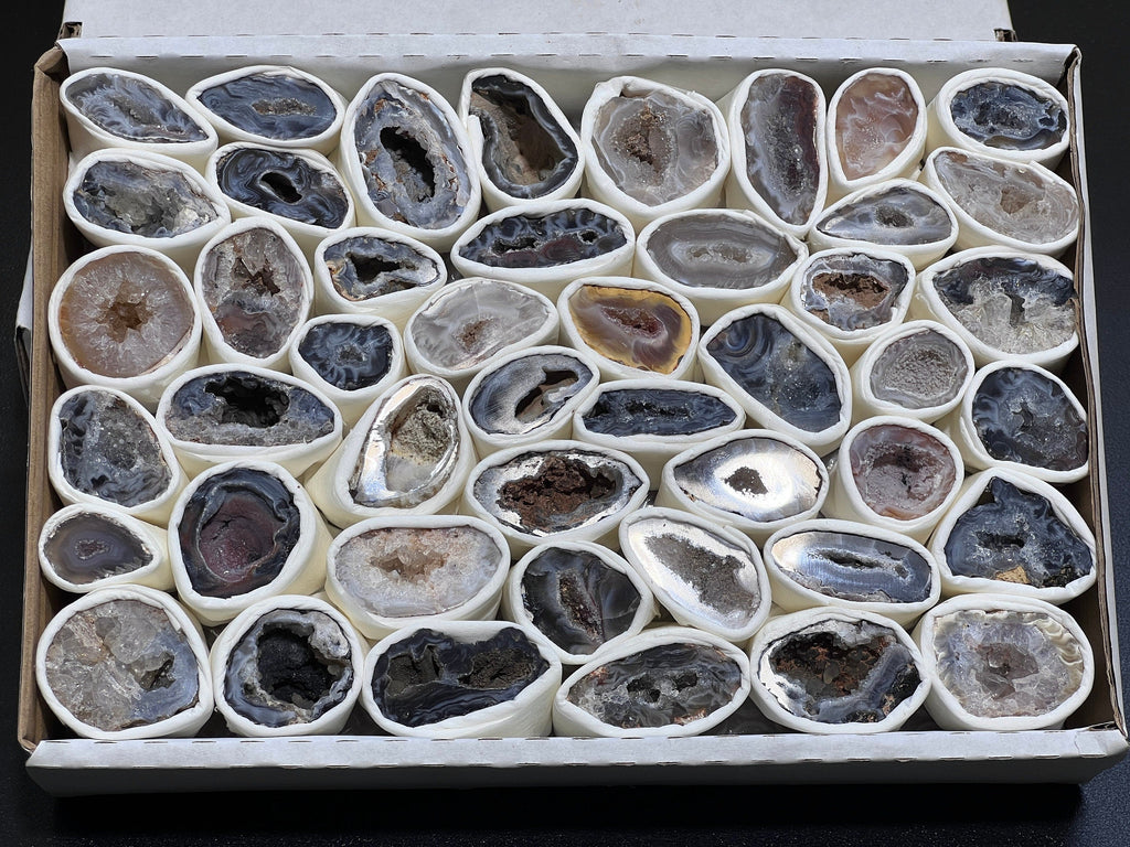 Oco Geode Cut Crystals (Avg 3.5 LBs) Box Flat Bulk Wholesale Lot Rough Raw Stones Natural Gemstones Amazing Crystals