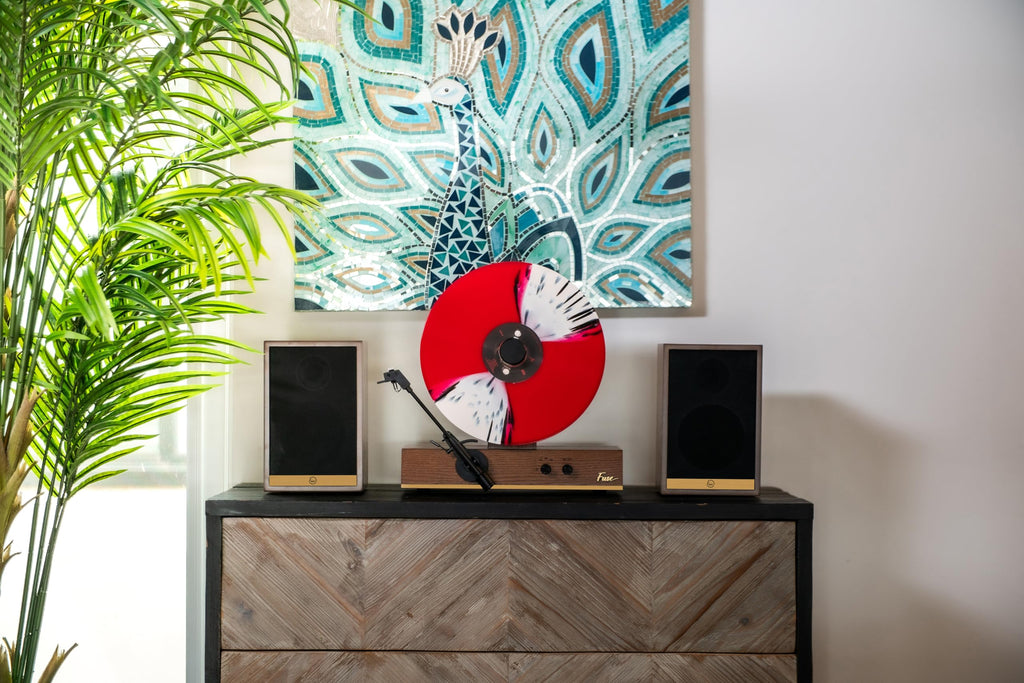 Fuse Audio GLD Vertical Vinyl Record Player Fuse Audio
